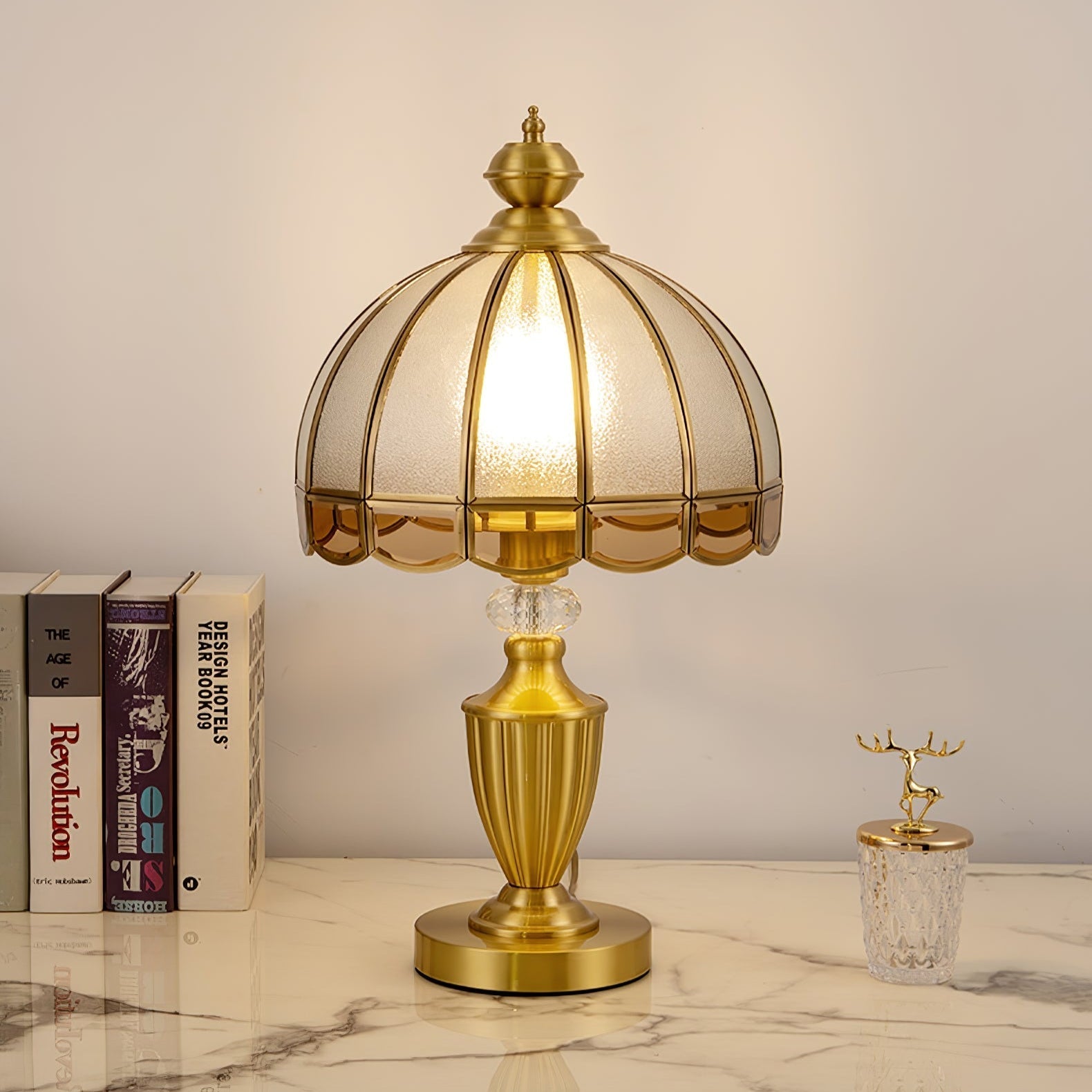 Opaline Glass Classic Table Lamp-Neutral Decor