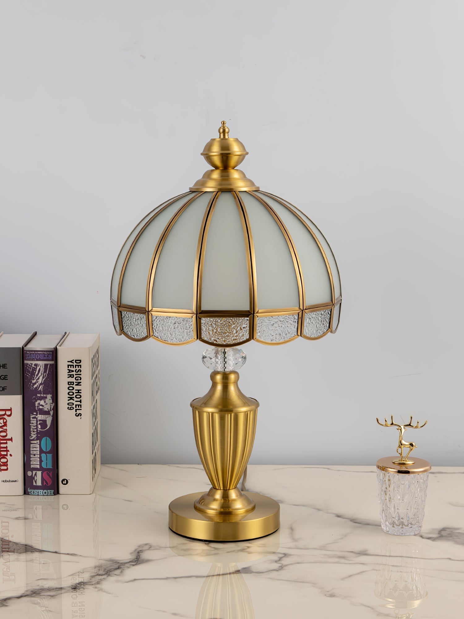 Opaline Glass Classic Table Lamp-Neutral Decor