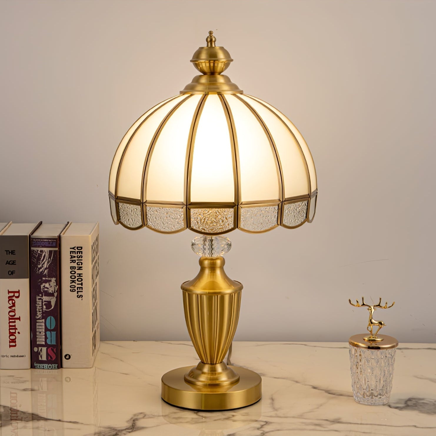 Opaline Glass Classic Table Lamp-Neutral Decor