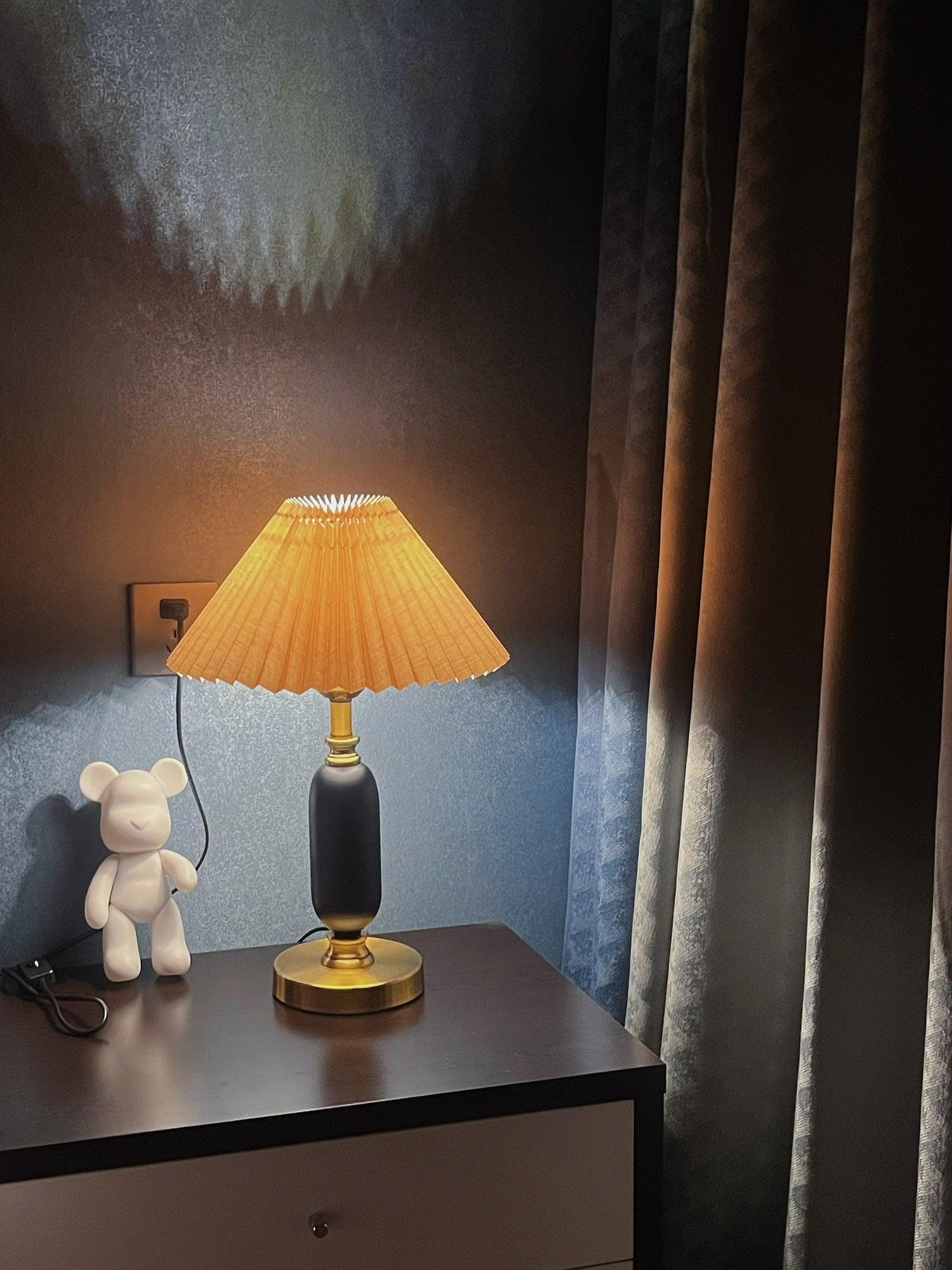 Aurmarila Fabric Table Lamp-Neutral Decor