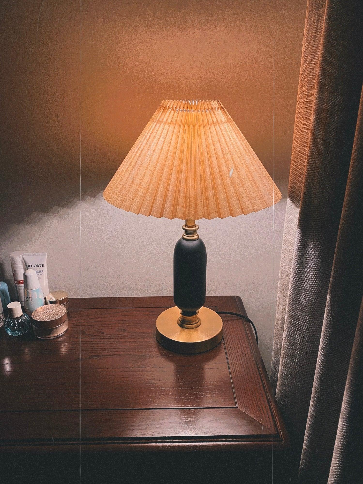 Aurmarila Fabric Table Lamp-Neutral Decor