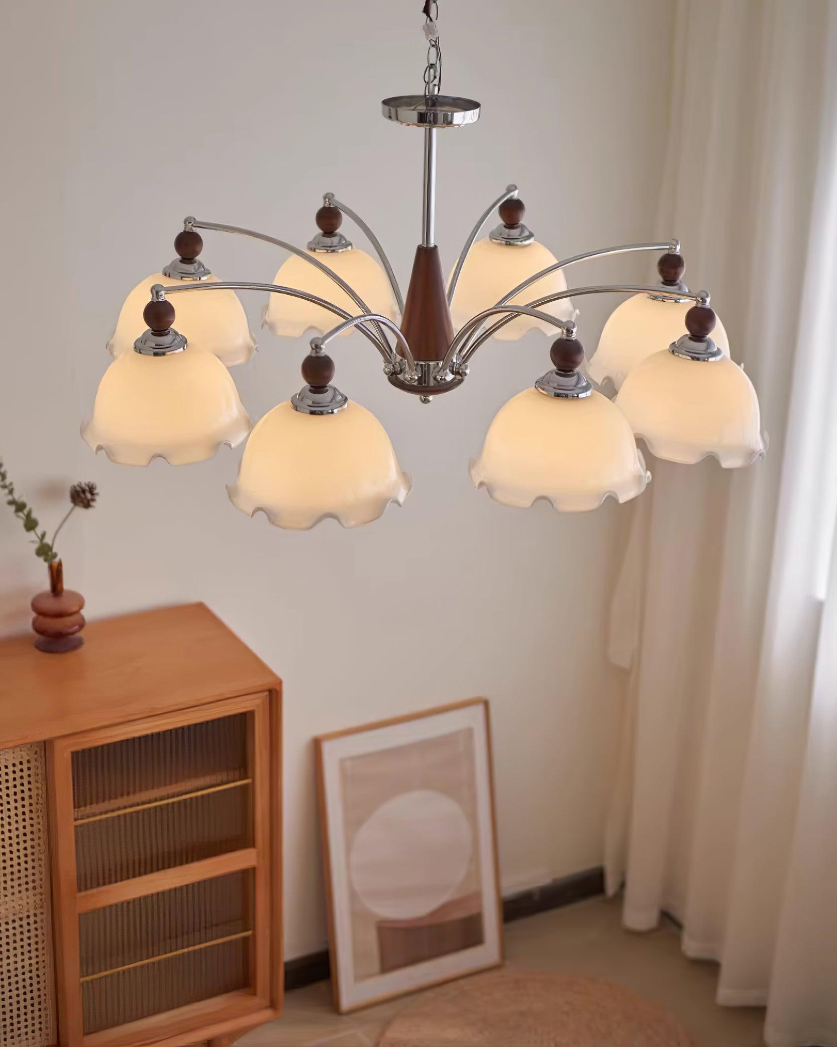 Della Chandelier