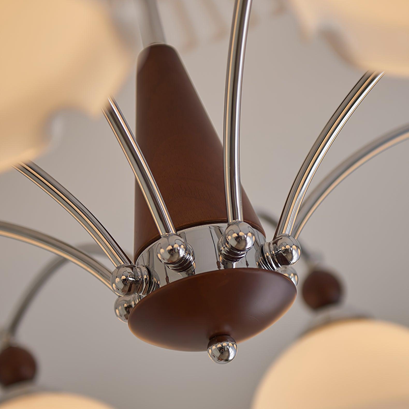 Della Chandelier