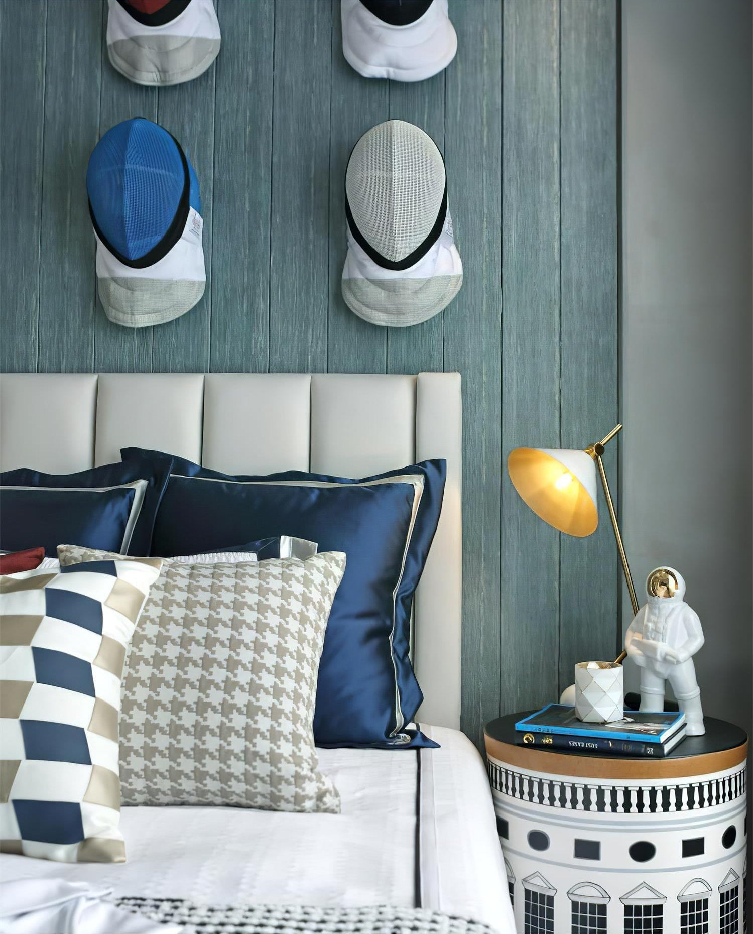 Avelo Marble Geometric Table Lamp-Neutral Decor