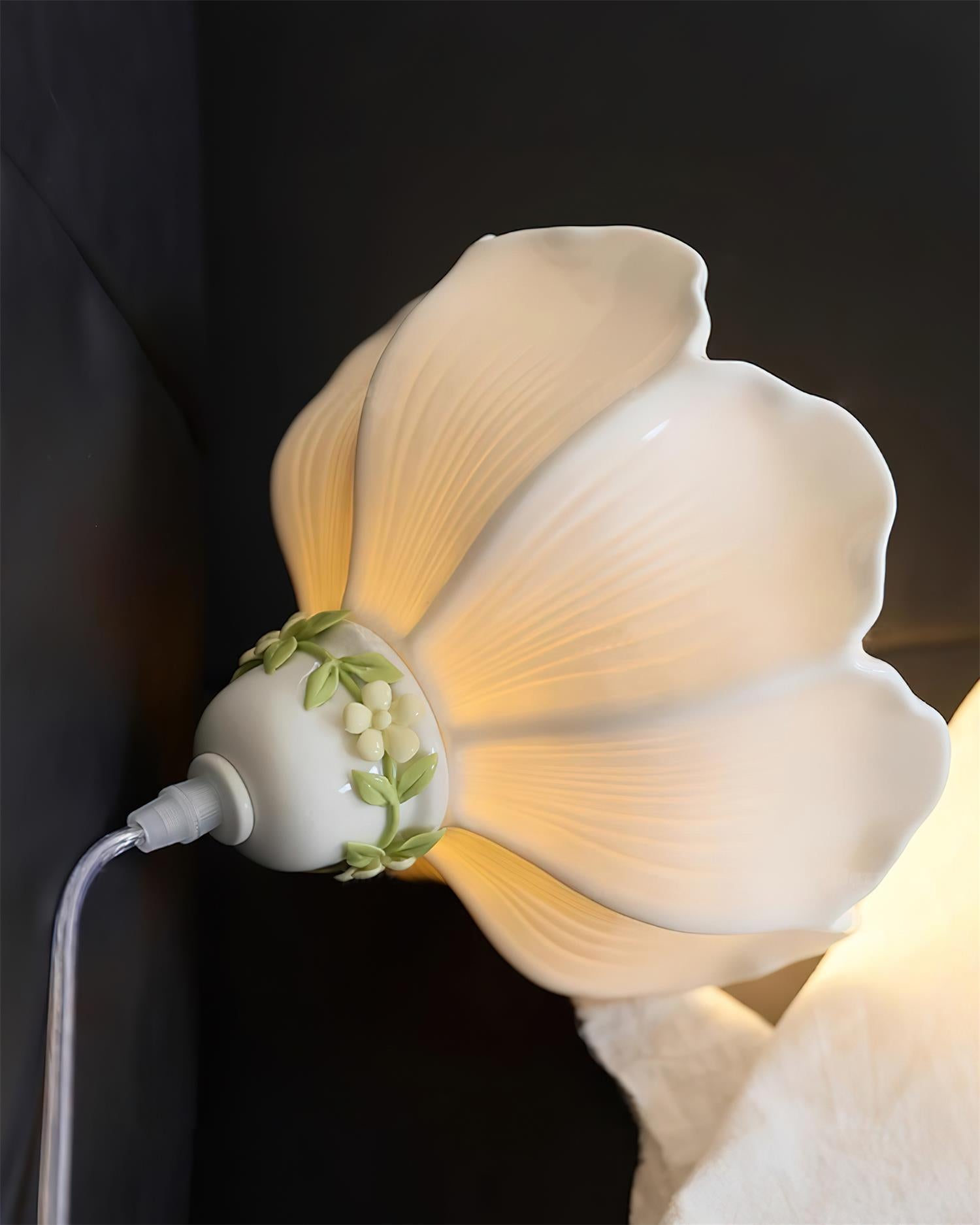 Elowen Pendant Light