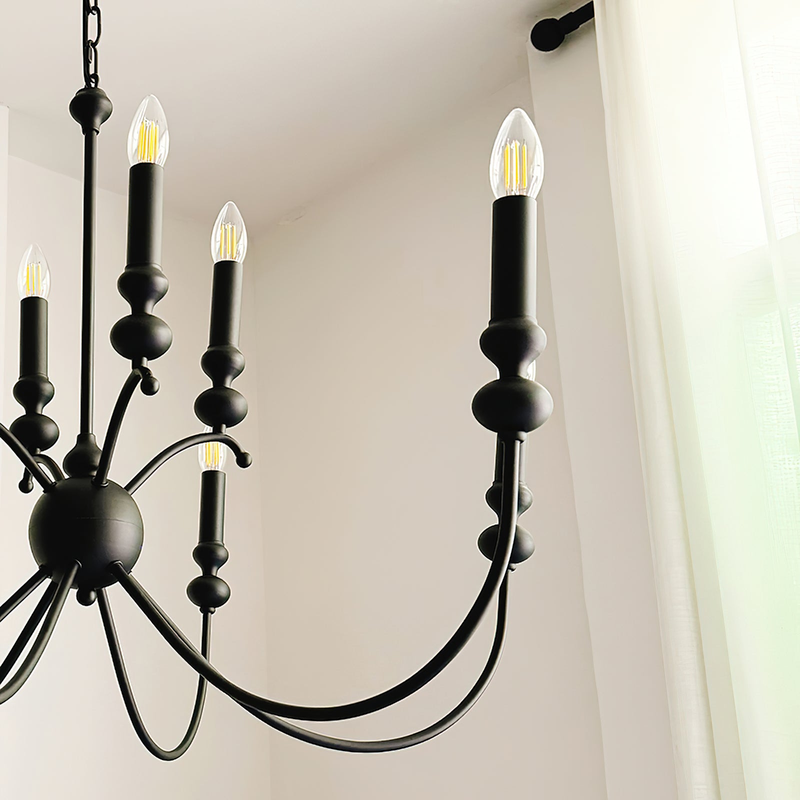 Bram Chandelier