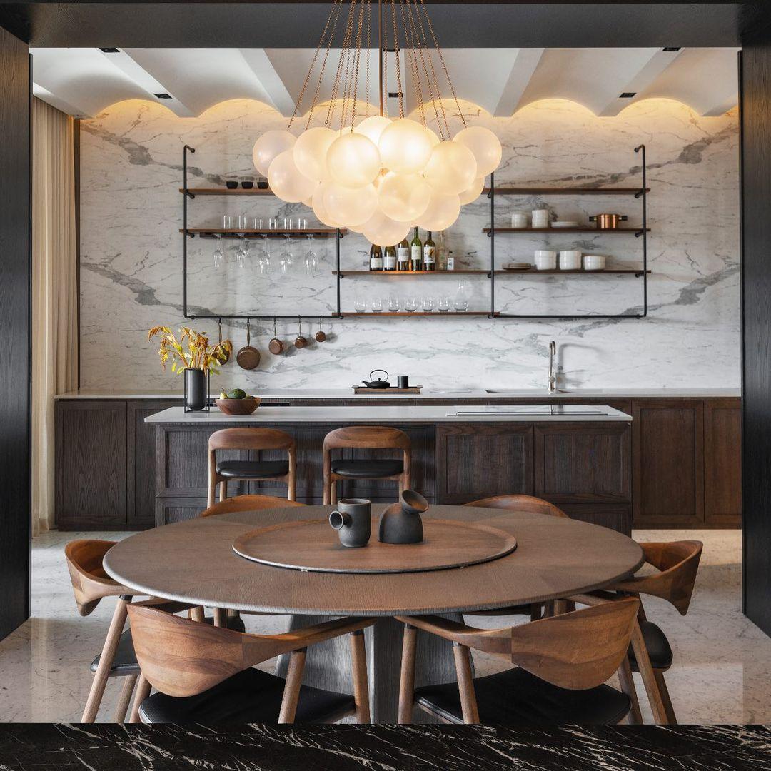 Lustra Chandelier Bubble Frosted Glass-Neutral Decor