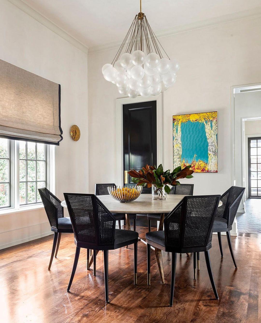 Lustra Chandelier Bubble Frosted Glass-Neutral Decor