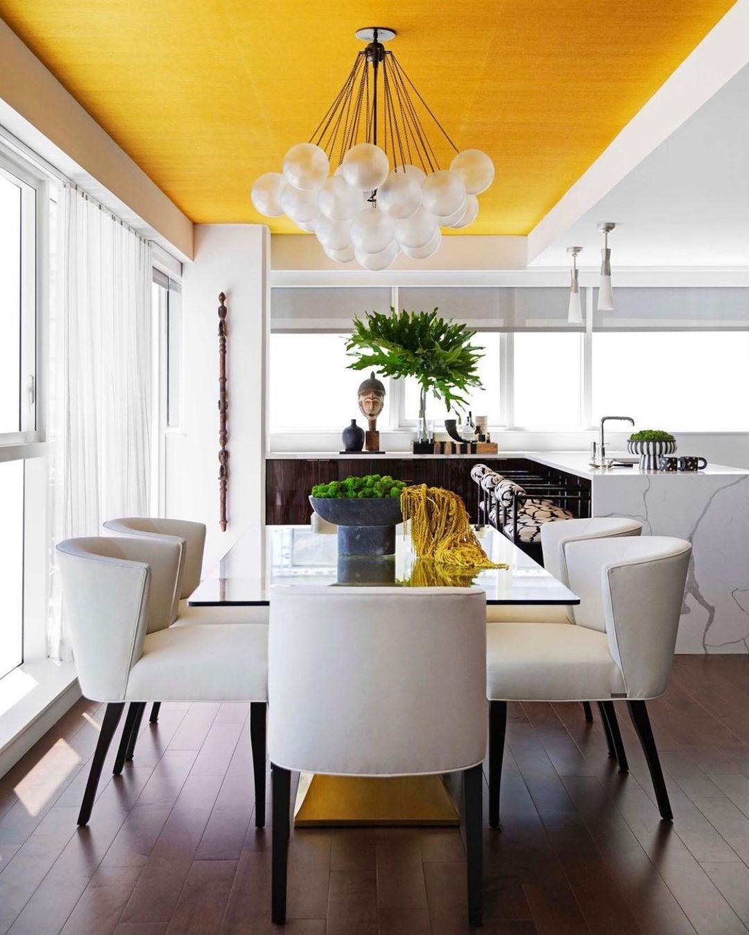 Lustra Chandelier Bubble Frosted Glass-Neutral Decor