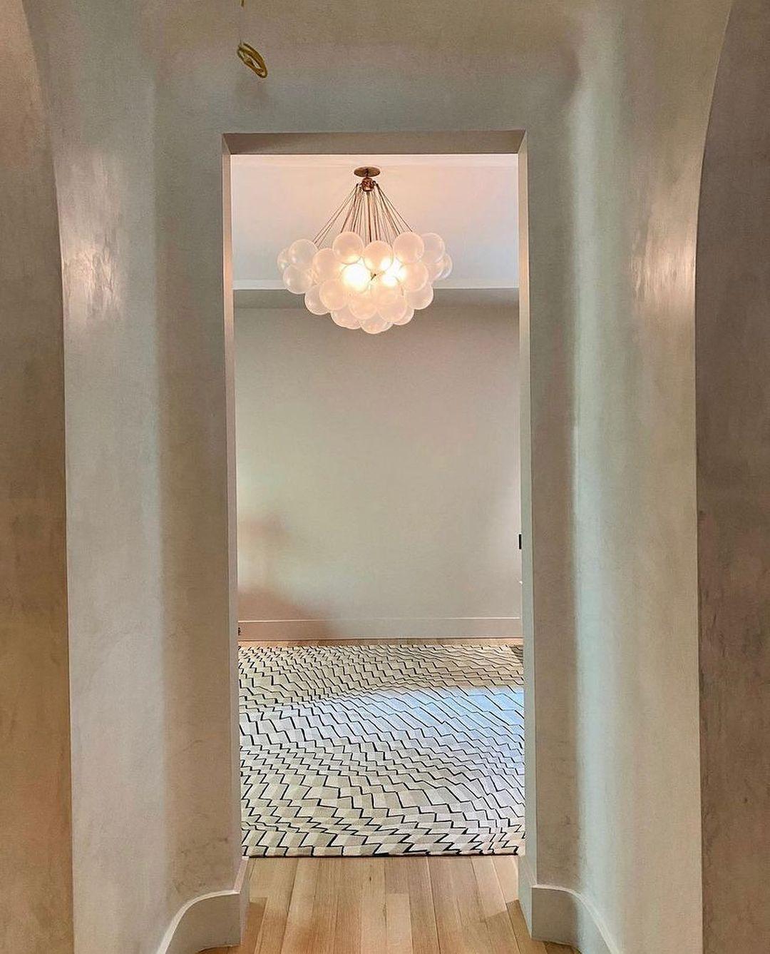 Lustra Chandelier Bubble Frosted Glass-Neutral Decor