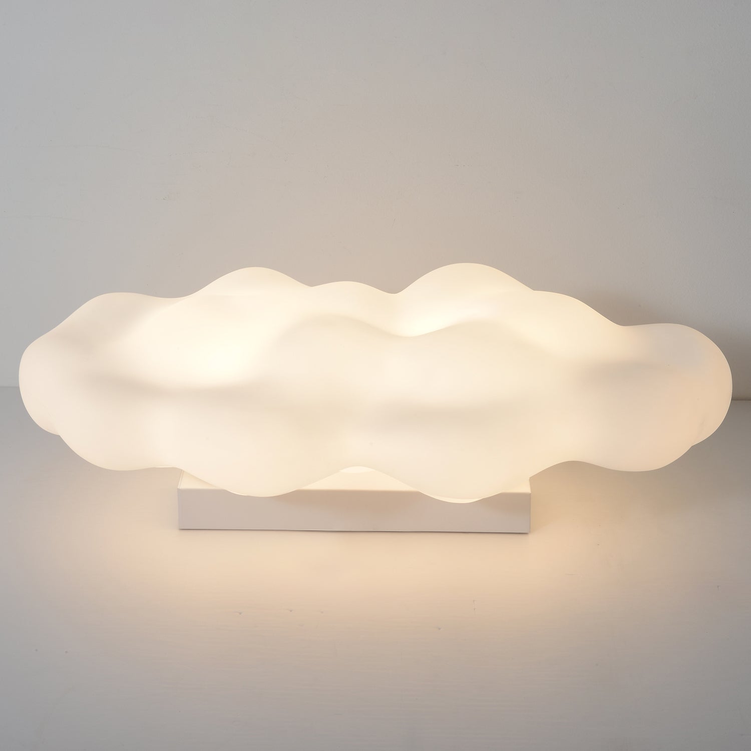 Ulphaion Elegance Cloud Outdoor Floor Light-Neutral Decor