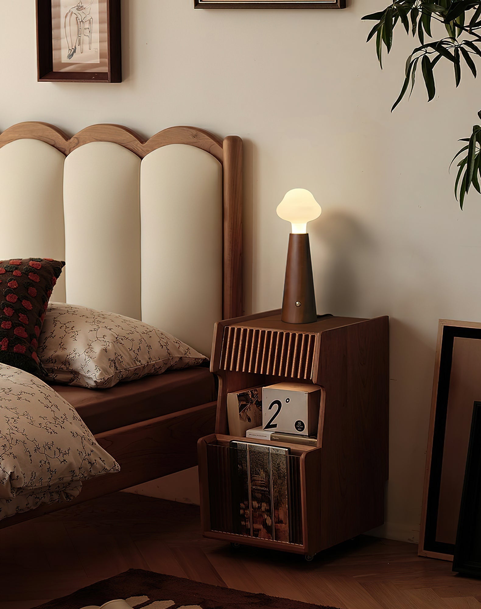 Mushio Wood Cloud Table Lamp-Neutral Decor