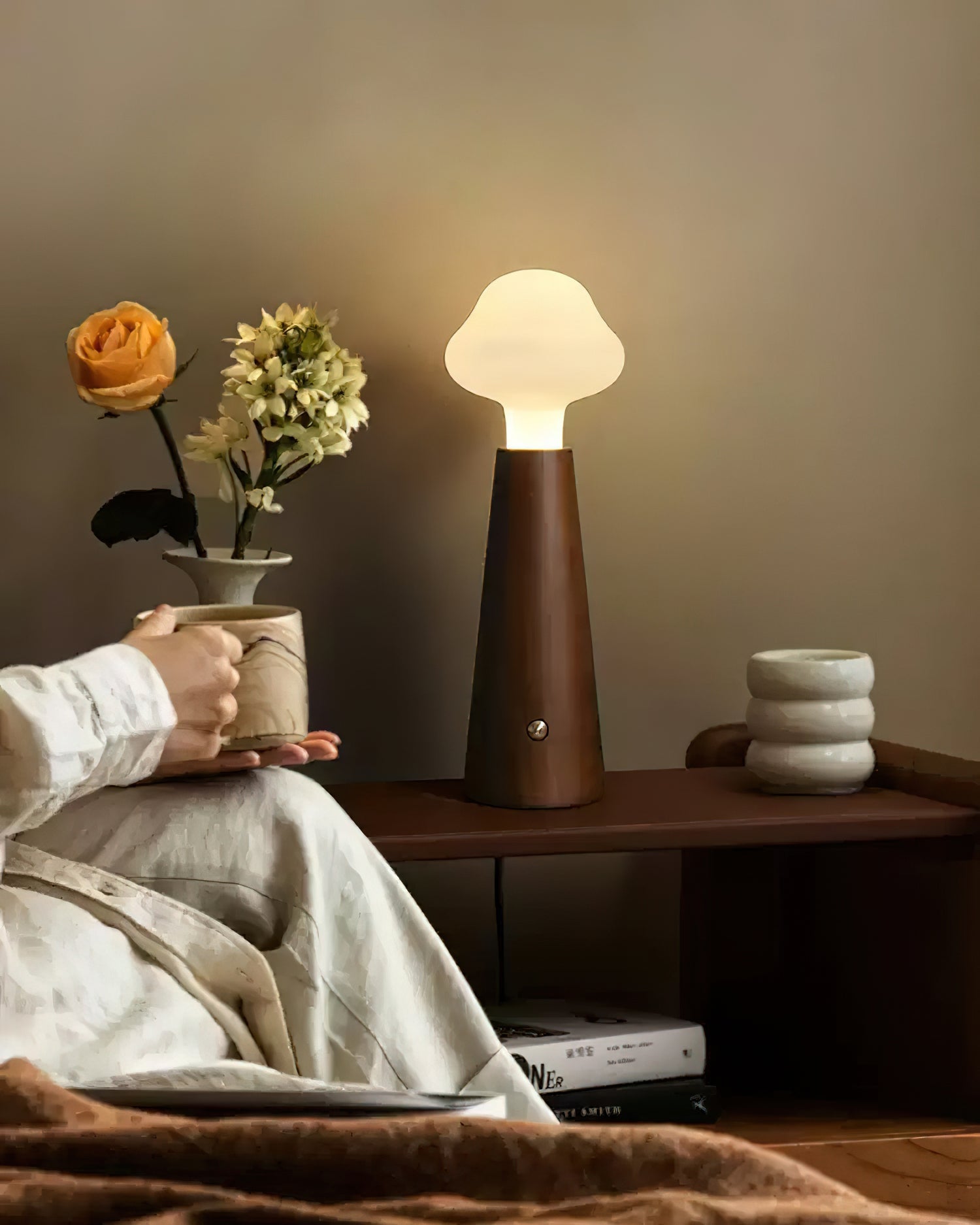 Mushio Wood Cloud Table Lamp-Neutral Decor
