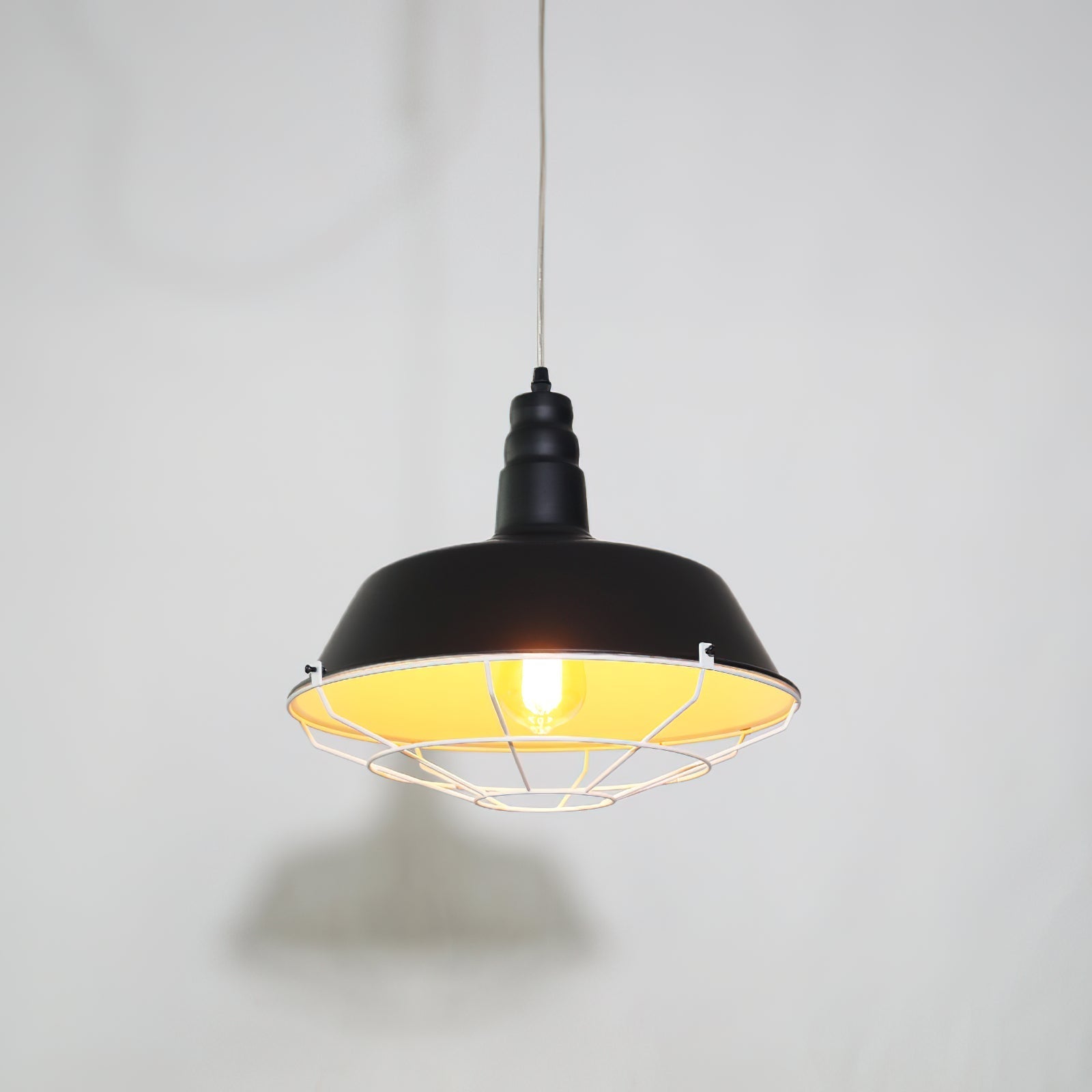 Voss Pendant Light
