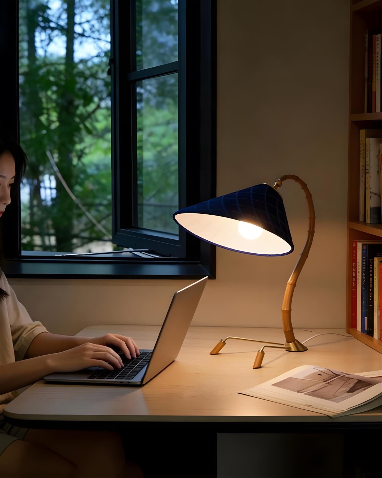 Juno Table Light
