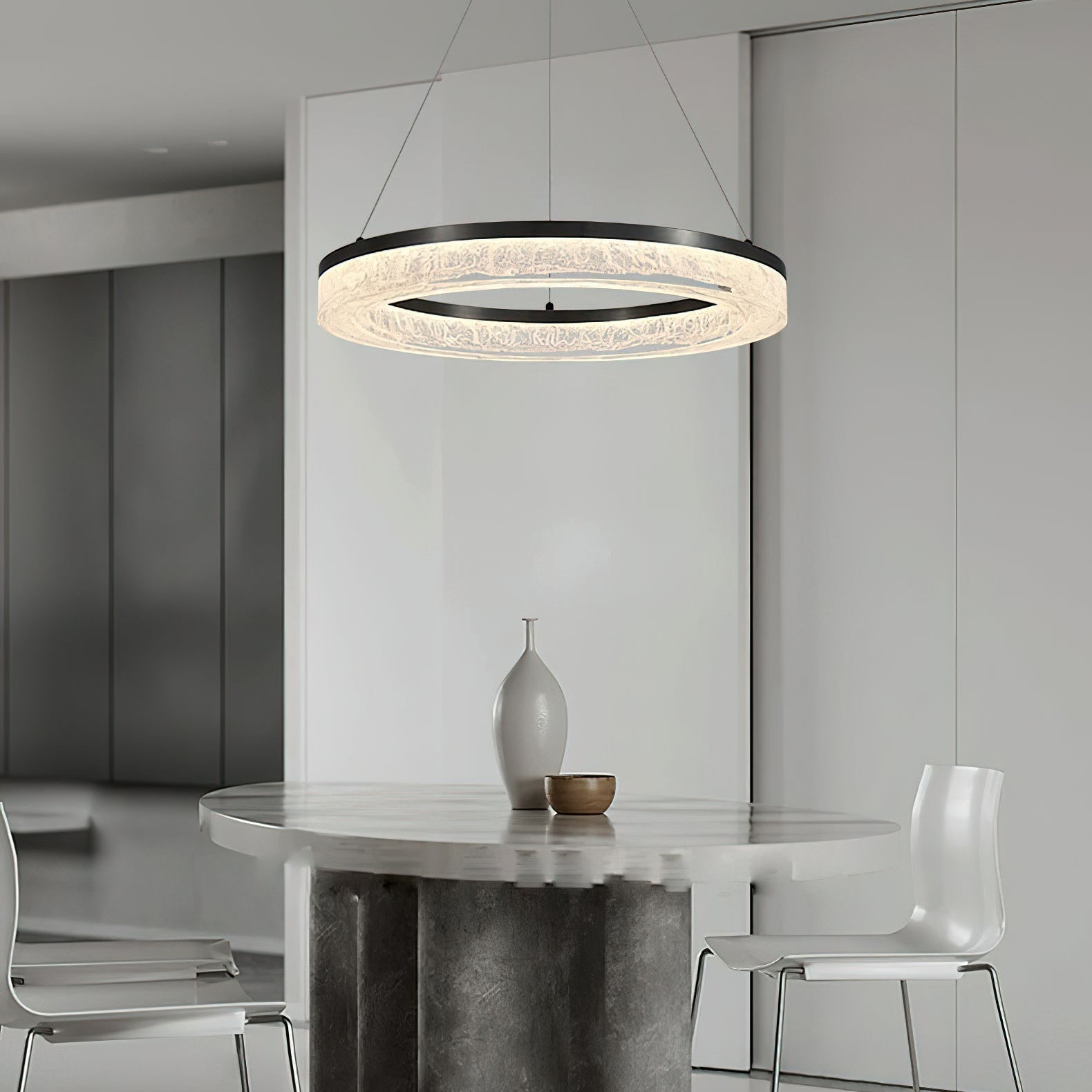 Thalyn Chandelier