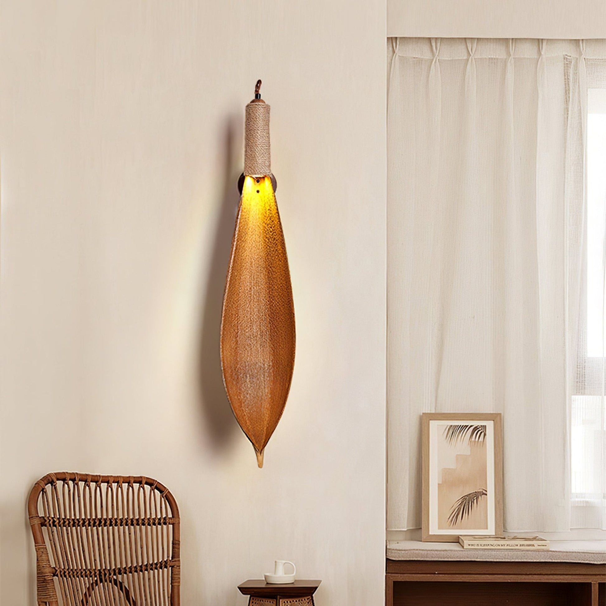 Camarila Individual Creativity Leaf Sconce Wall lamp-Neutral Decor