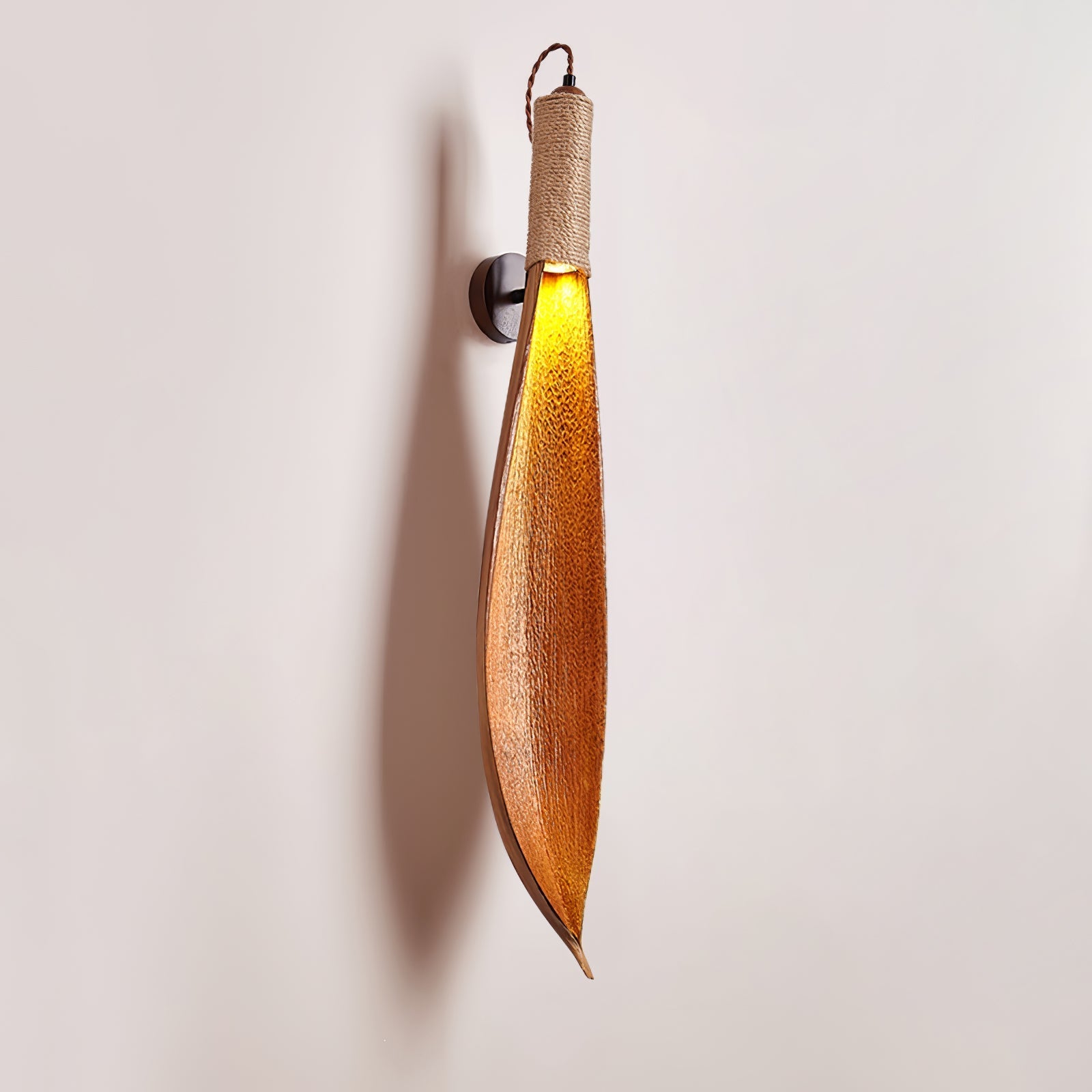 Camarila Individual Creativity Leaf Sconce Wall lamp-Neutral Decor