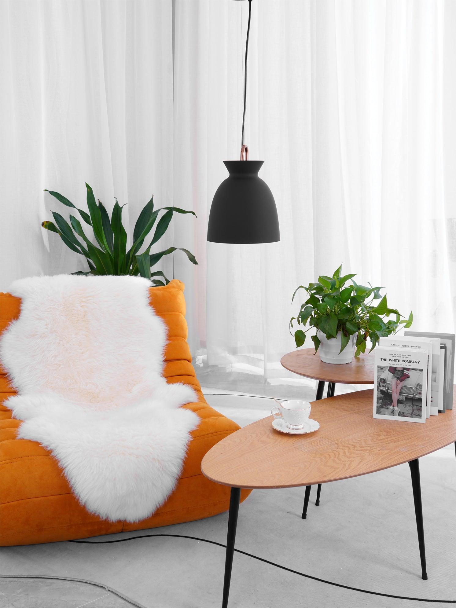 Qestr Minimalist Pendant Light-Neutral Decor
