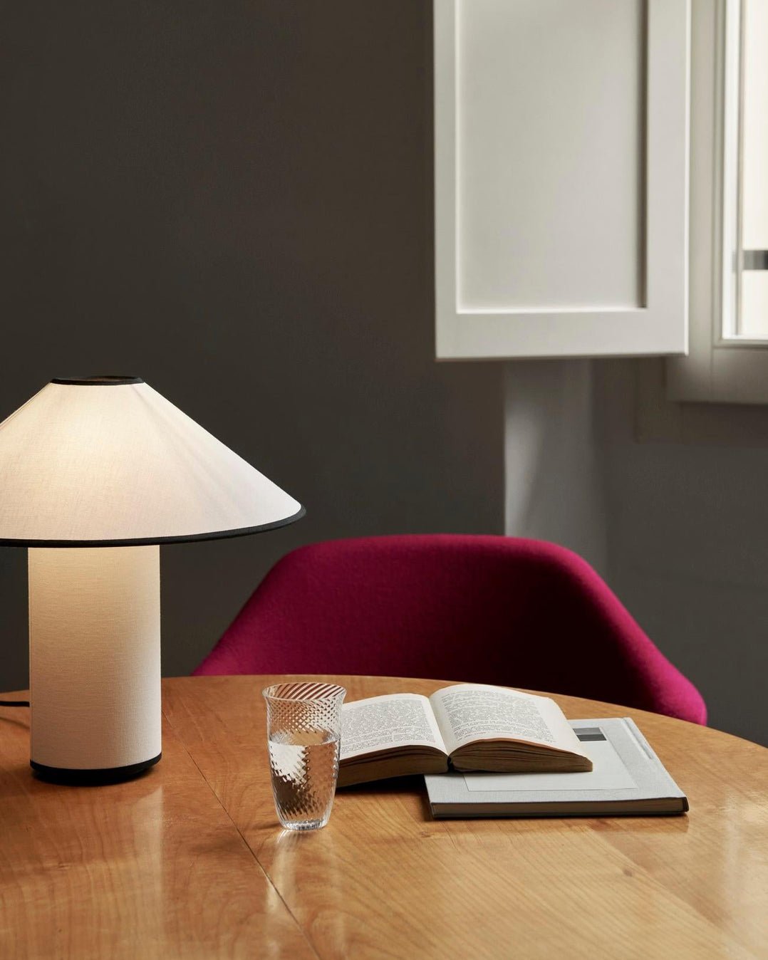Maddy Minimalist Table Lamp-Neutral Decor