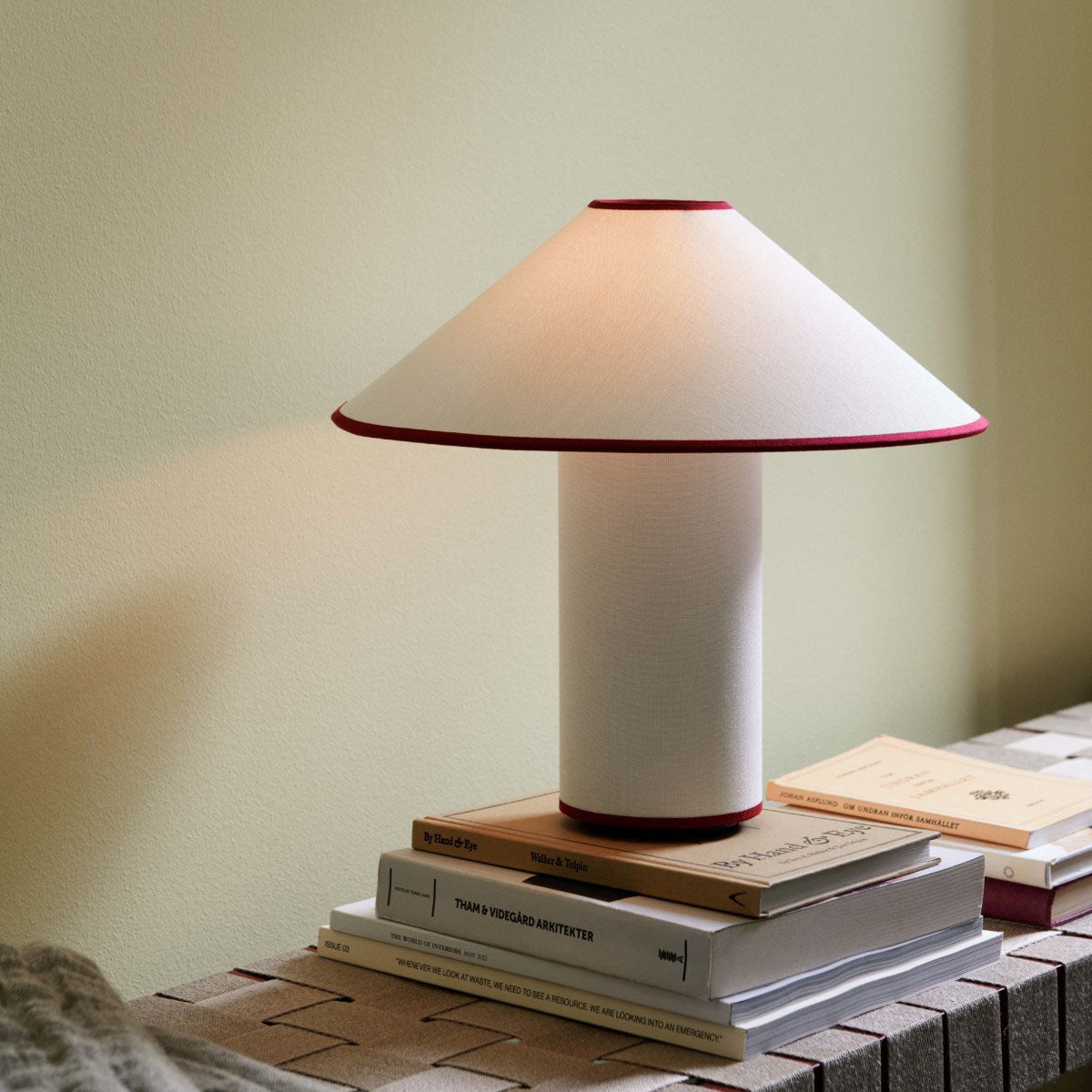 Maddy Minimalist Table Lamp-Neutral Decor