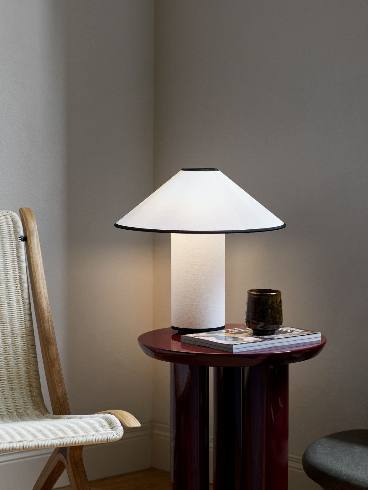 Maddy Minimalist Table Lamp-Neutral Decor