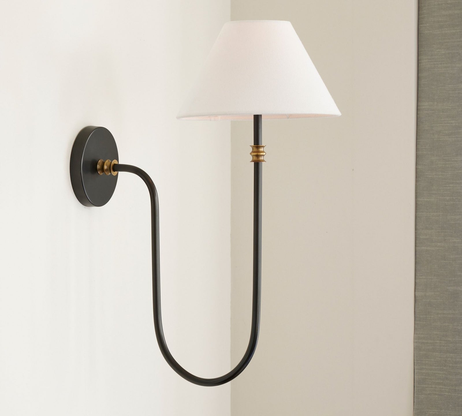 Devenq Vintage Industrial Fabric Wall Light-Neutral Decor