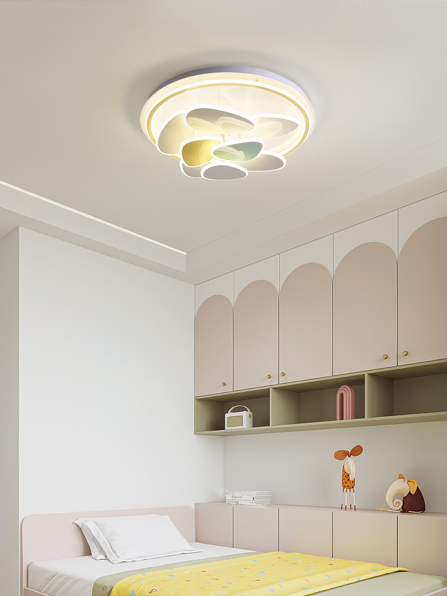 Lustra Chandelier Art Floral-Neutral Decor