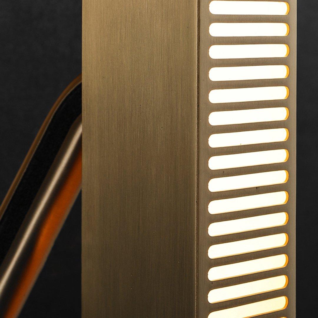 Lustra Wall Lamp Brass Slotted Grill-Neutral Decor