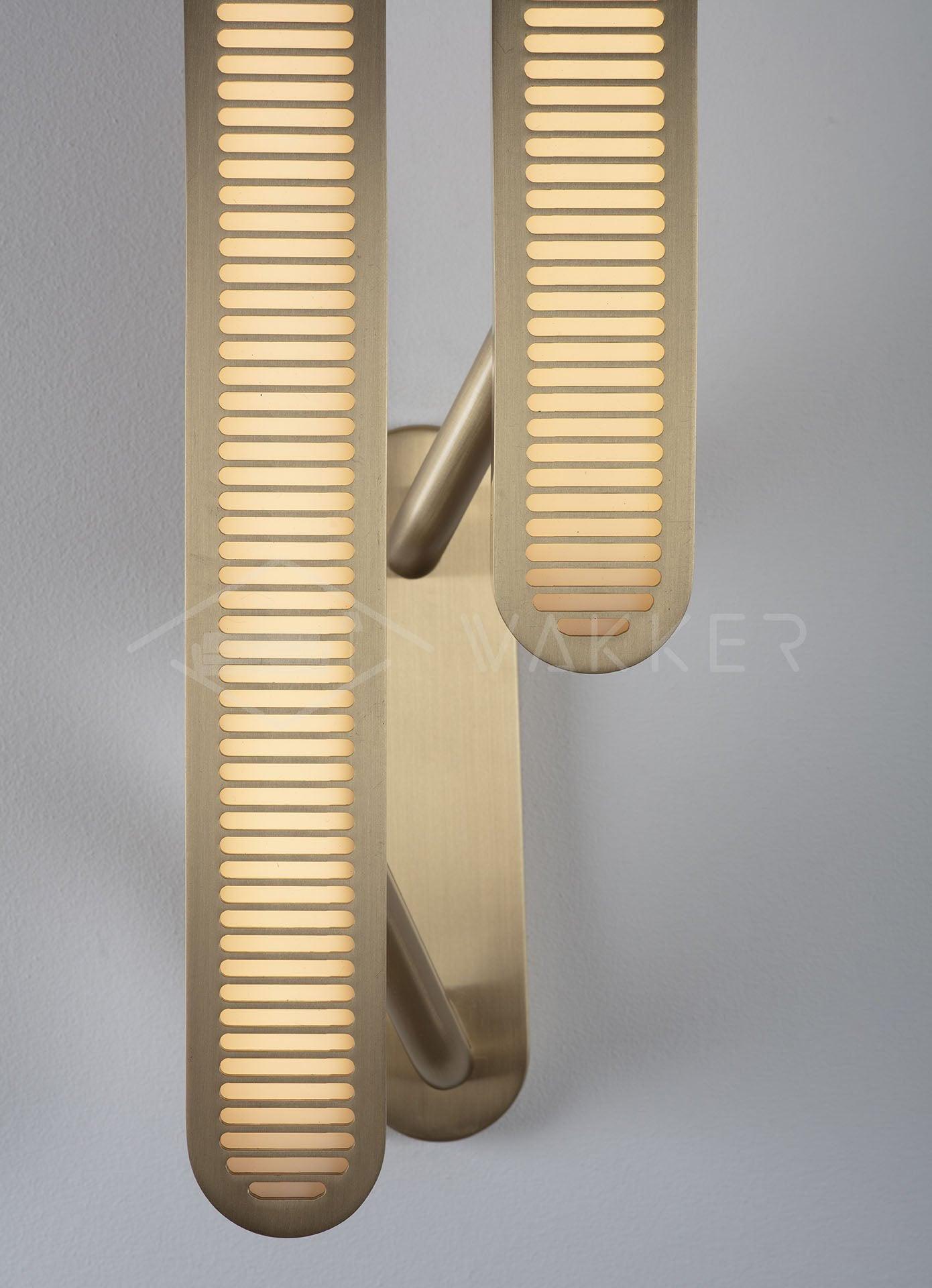 Lustra Wall Lamp Brass Slotted Grill-Neutral Decor