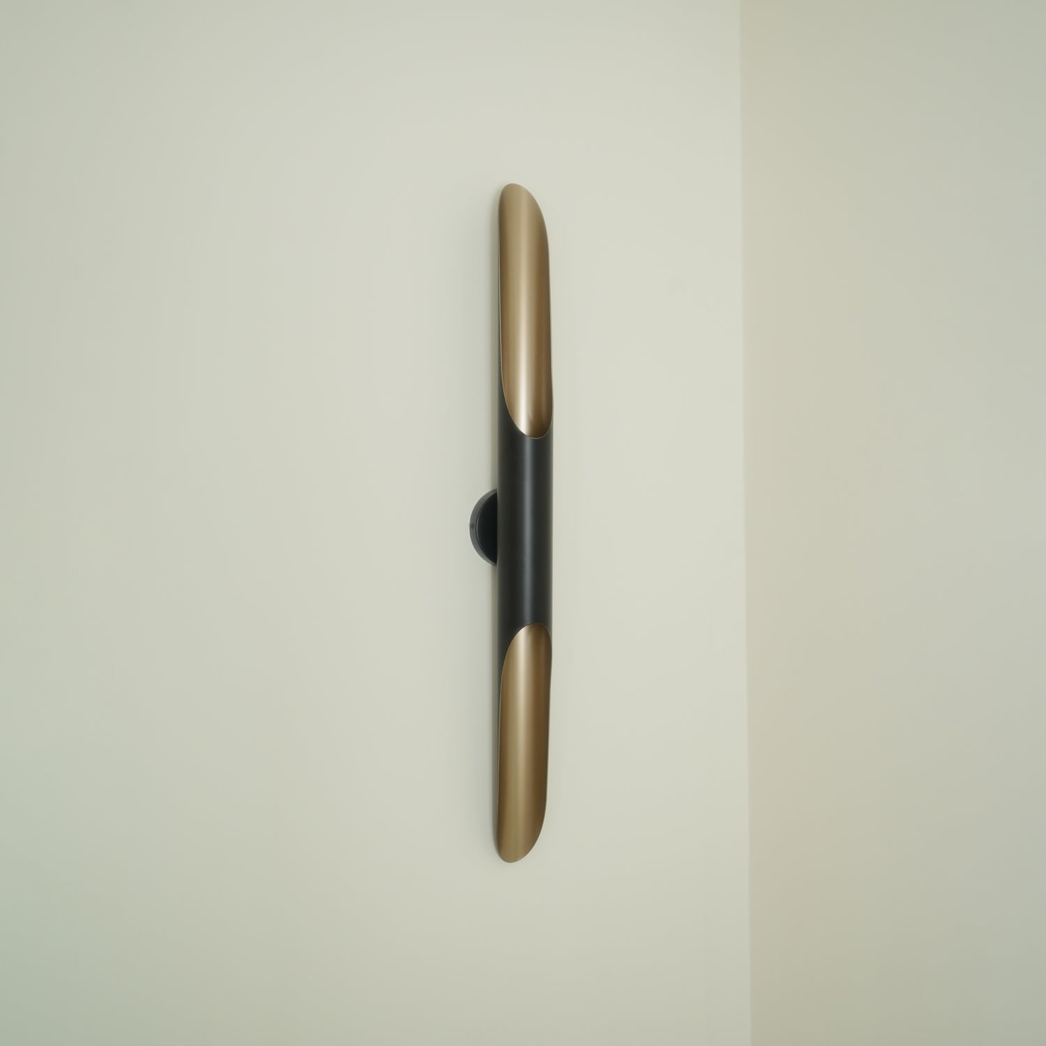 Bluxen Modern Minimalist Art Wall Lamp-Neutral Decor