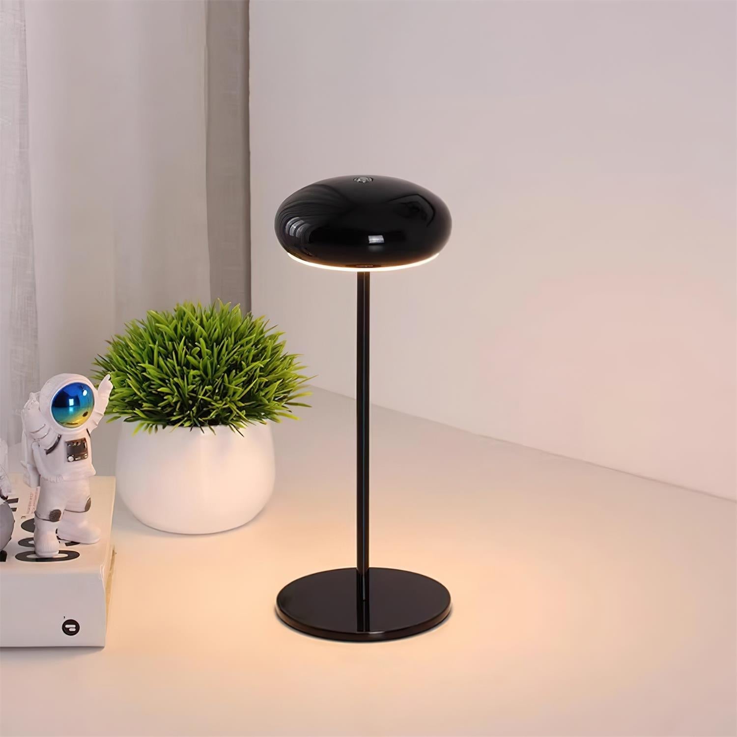Velora Table Lamp