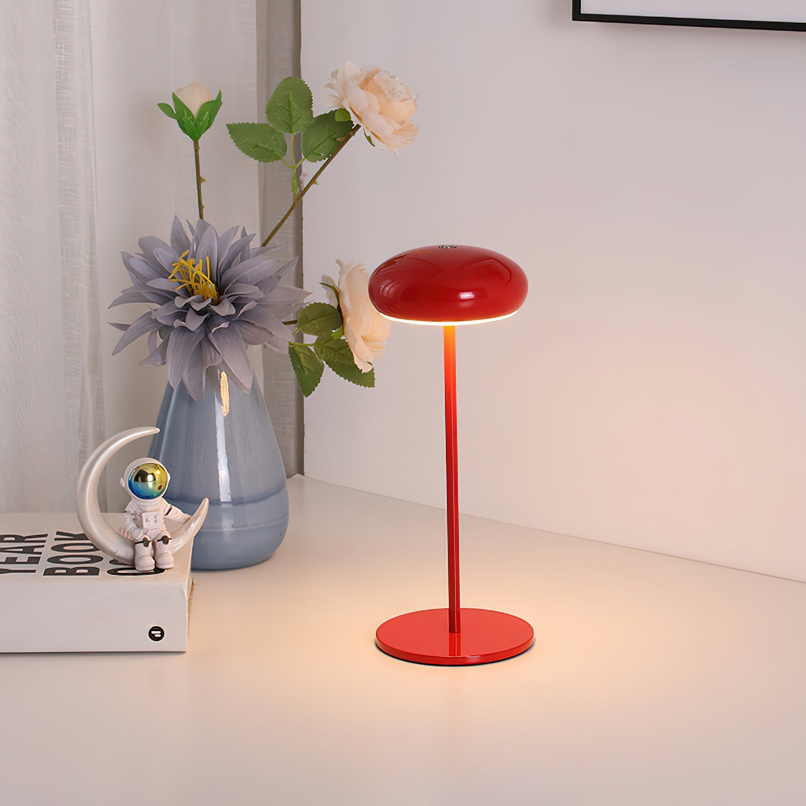 Velora Table Lamp