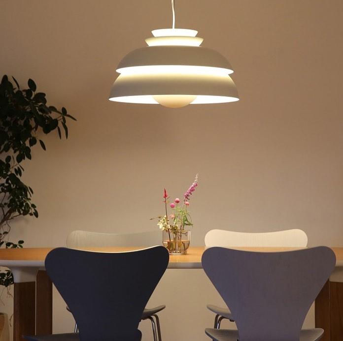Novenu White Scandinavian Pendant Lamp-Neutral Decor
