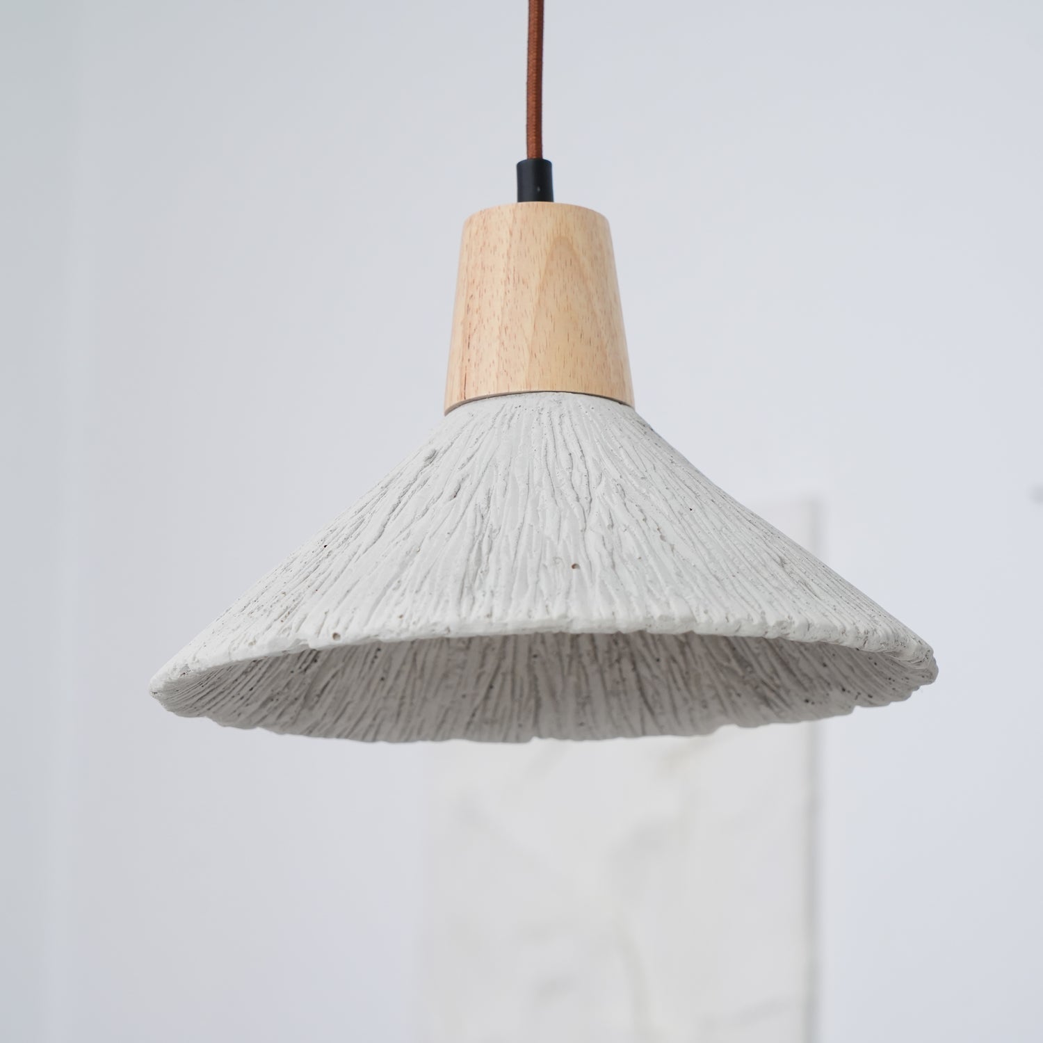 Lirixon Pendant Lamp Concrete Pleated-Neutral Decor