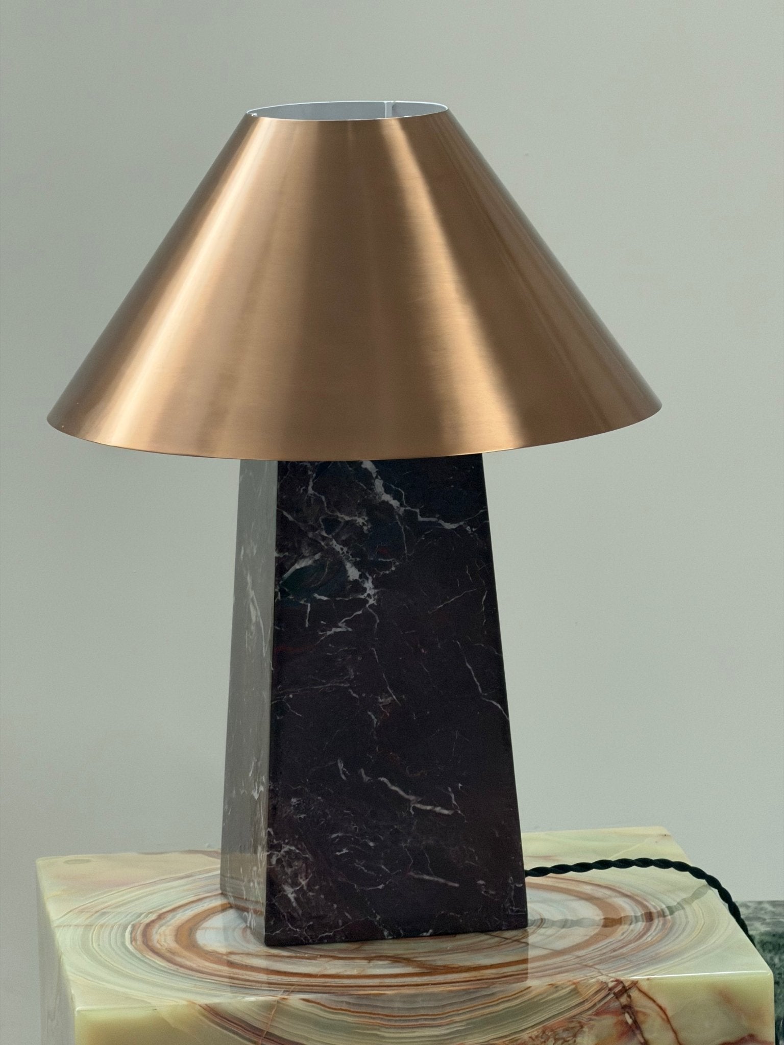Conic Marble Table Lamp-Neutral Decor