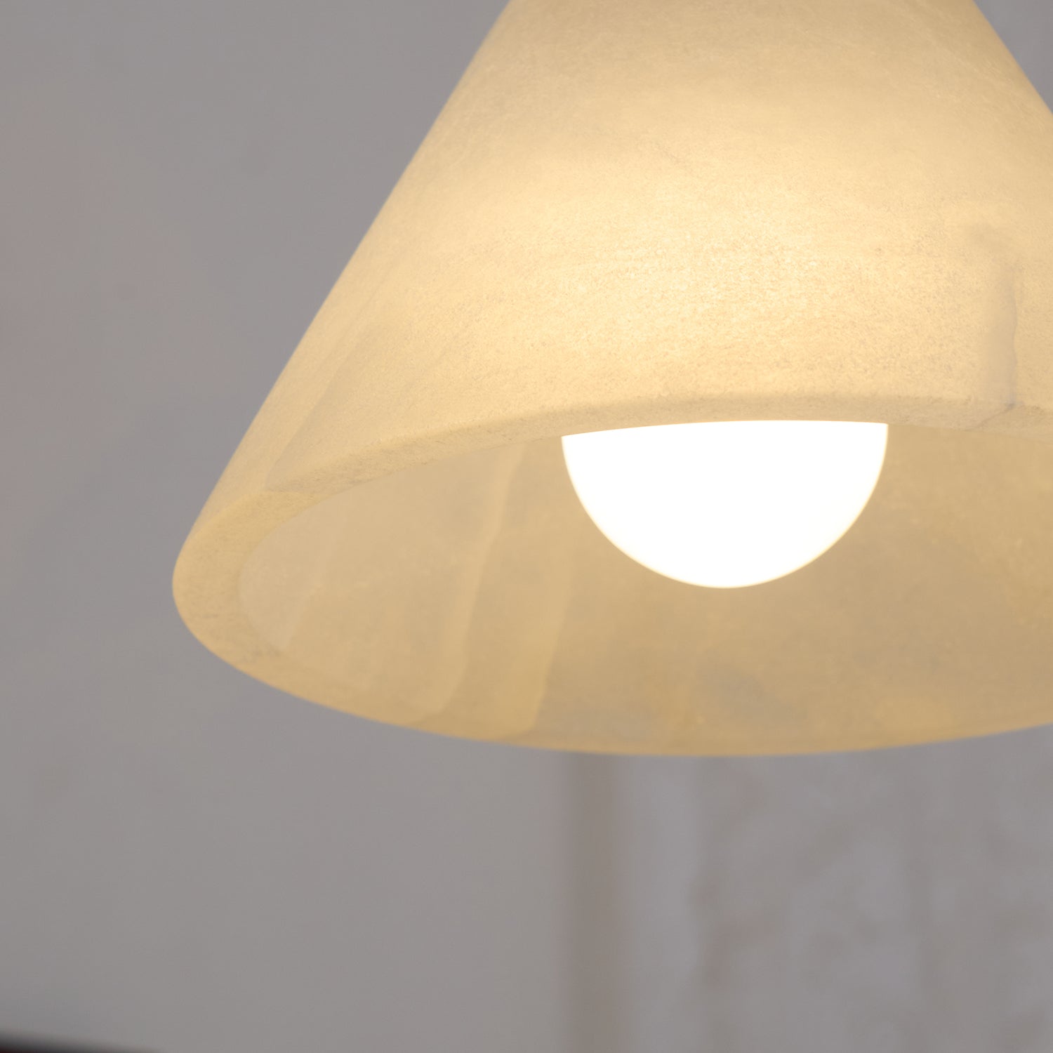 Liora Minimalist Alabaster Pendant Light-Neutral Decor