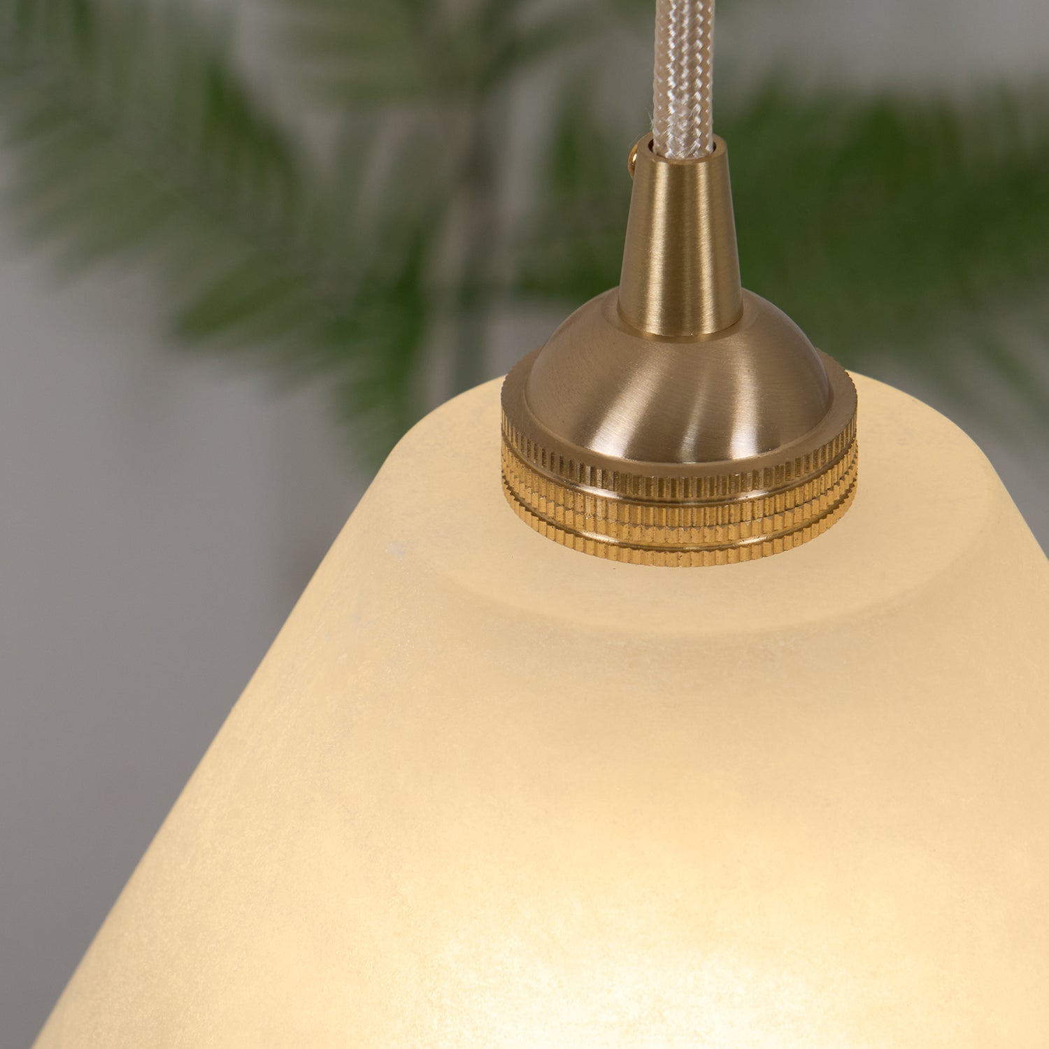 Liora Minimalist Alabaster Pendant Light-Neutral Decor