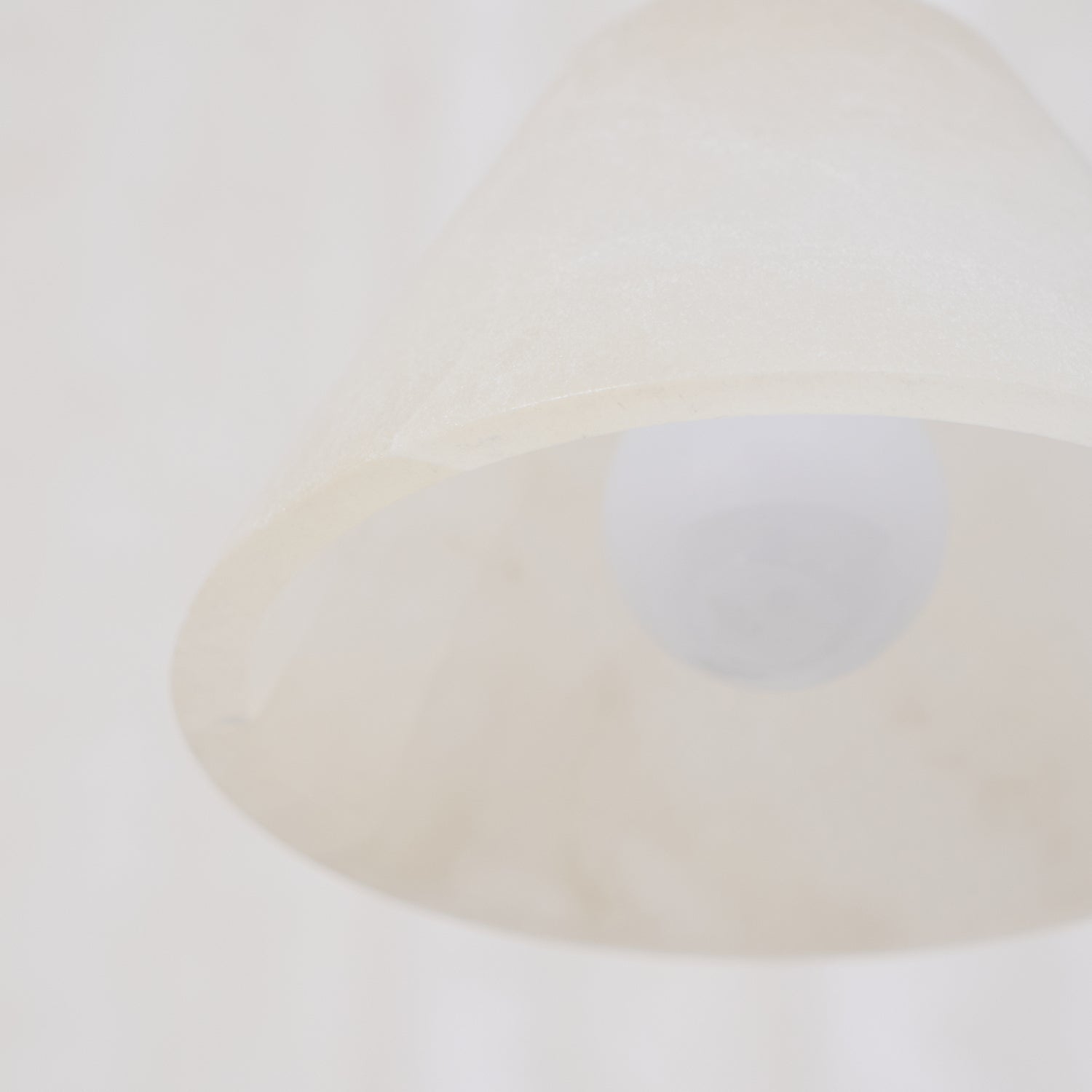 Liora Minimalist Alabaster Pendant Light-Neutral Decor