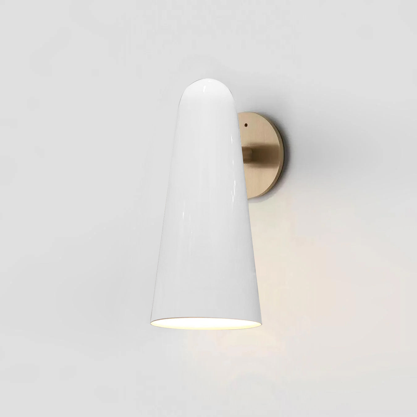 Conical Glass Wall Lamp-Neutral Decor