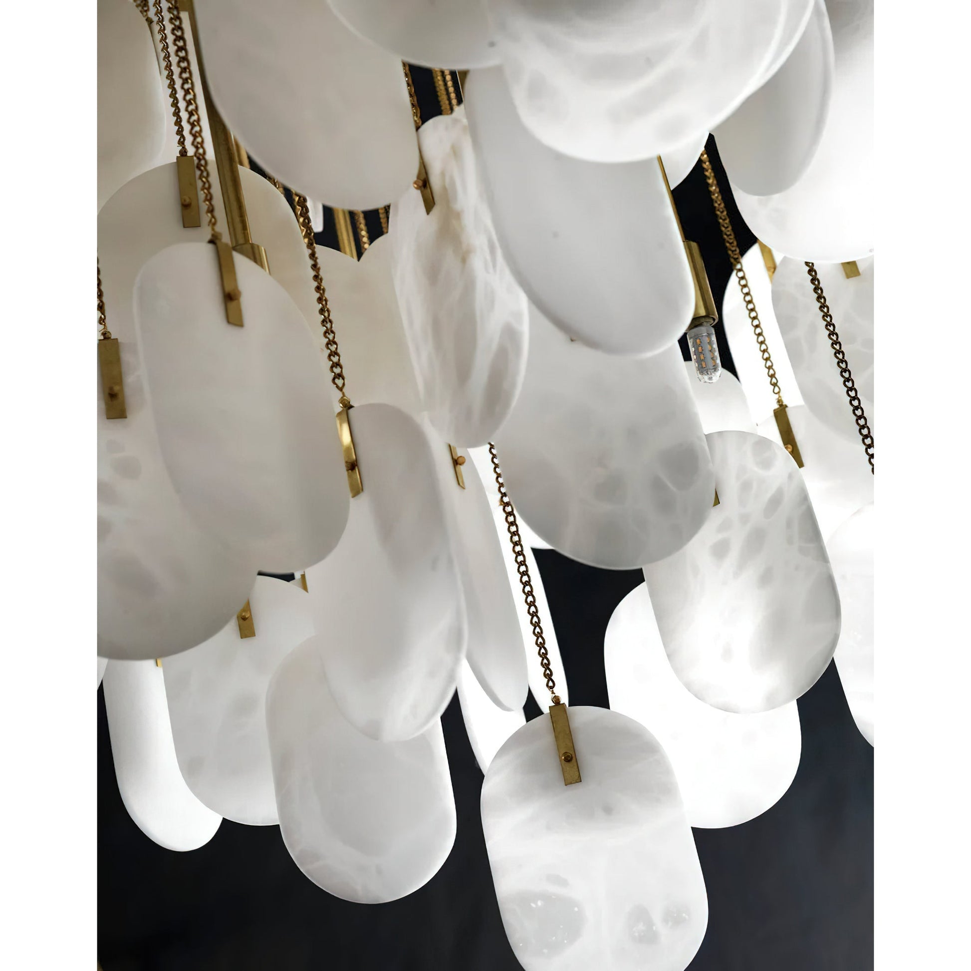 The warm, diffused glow created by the illuminated alabaster stone.