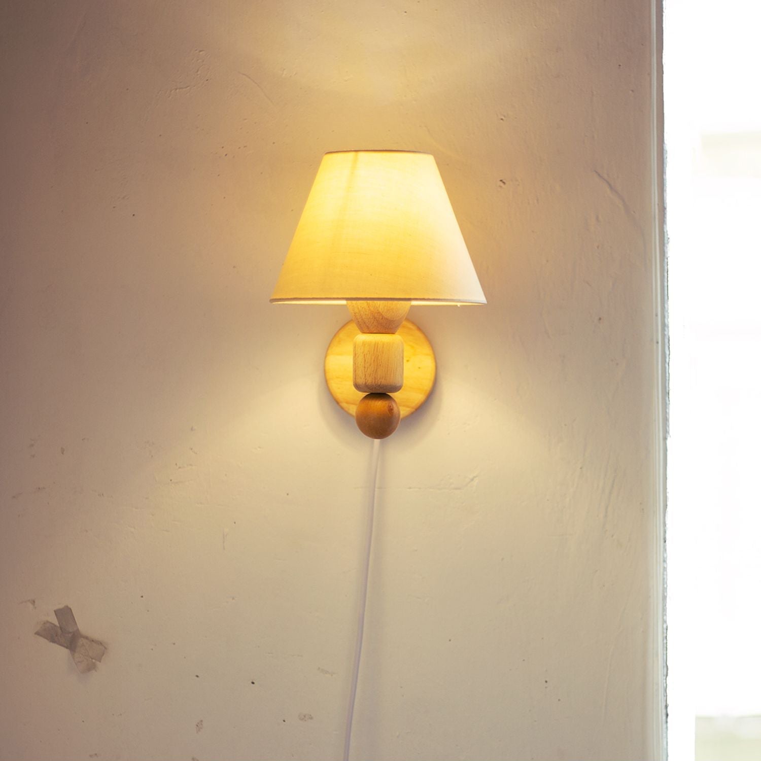 Tangerine Wall Lamp
