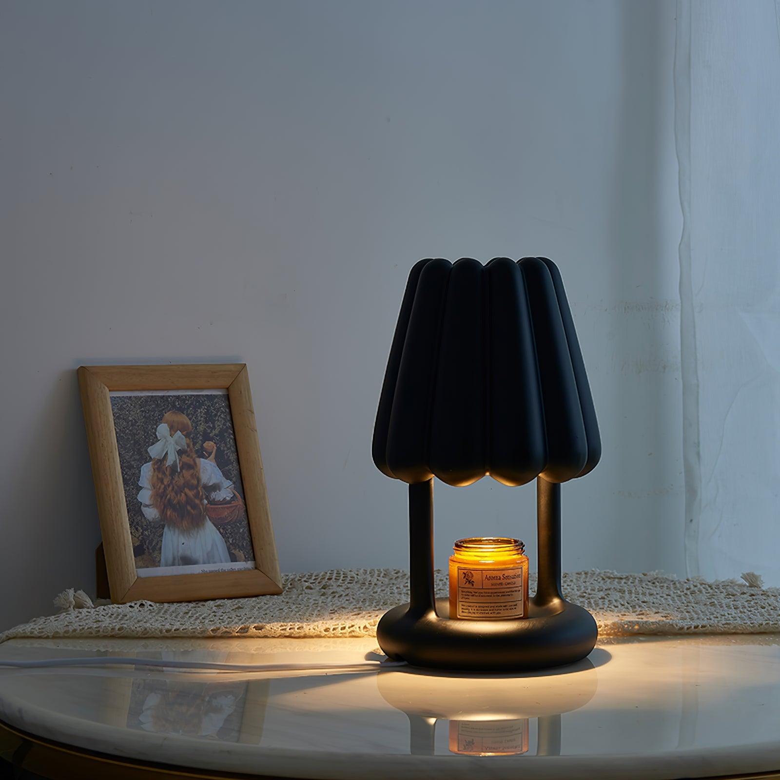 Edwin Modern Resin Table Lamp-Neutral Decor