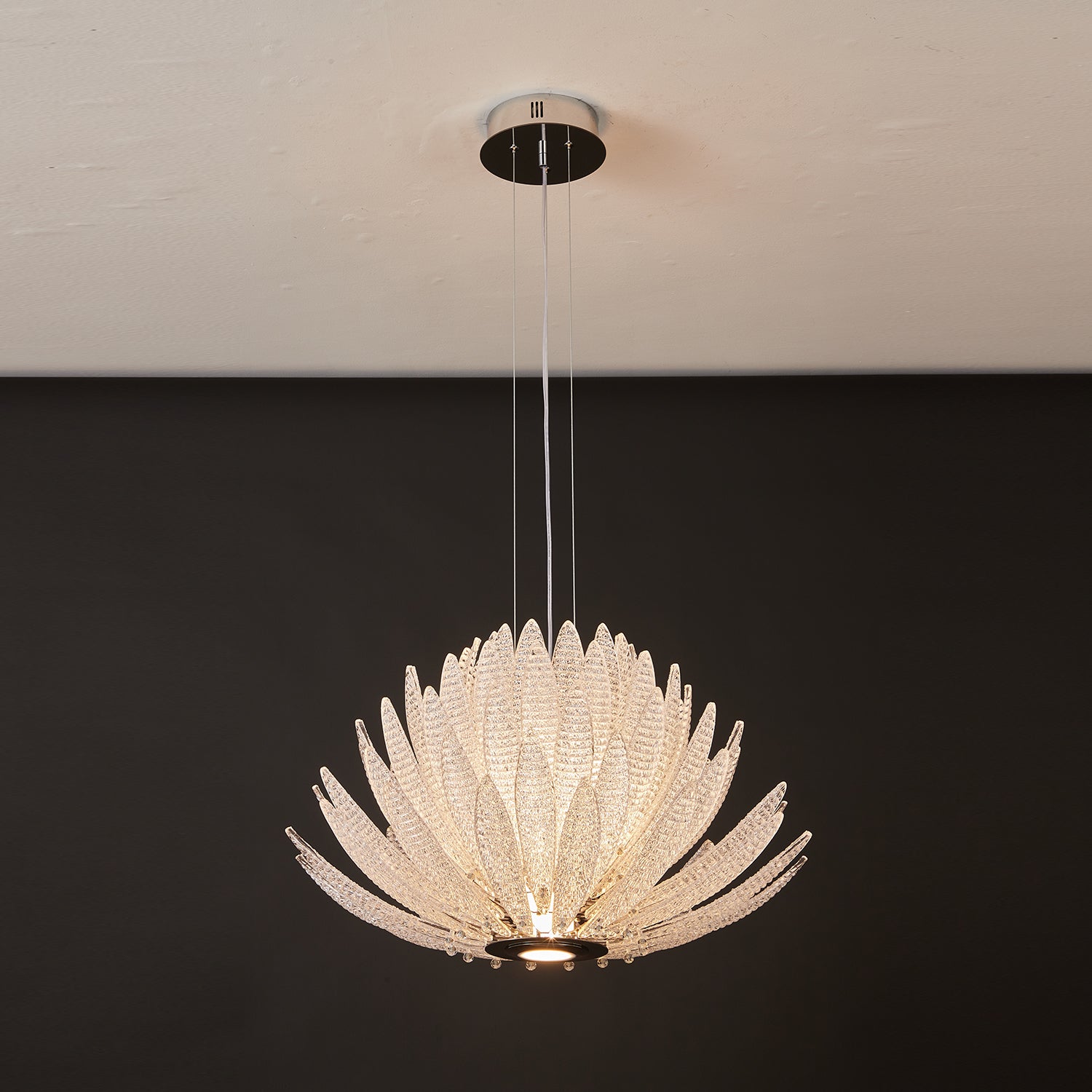 Chrysant Chandelier