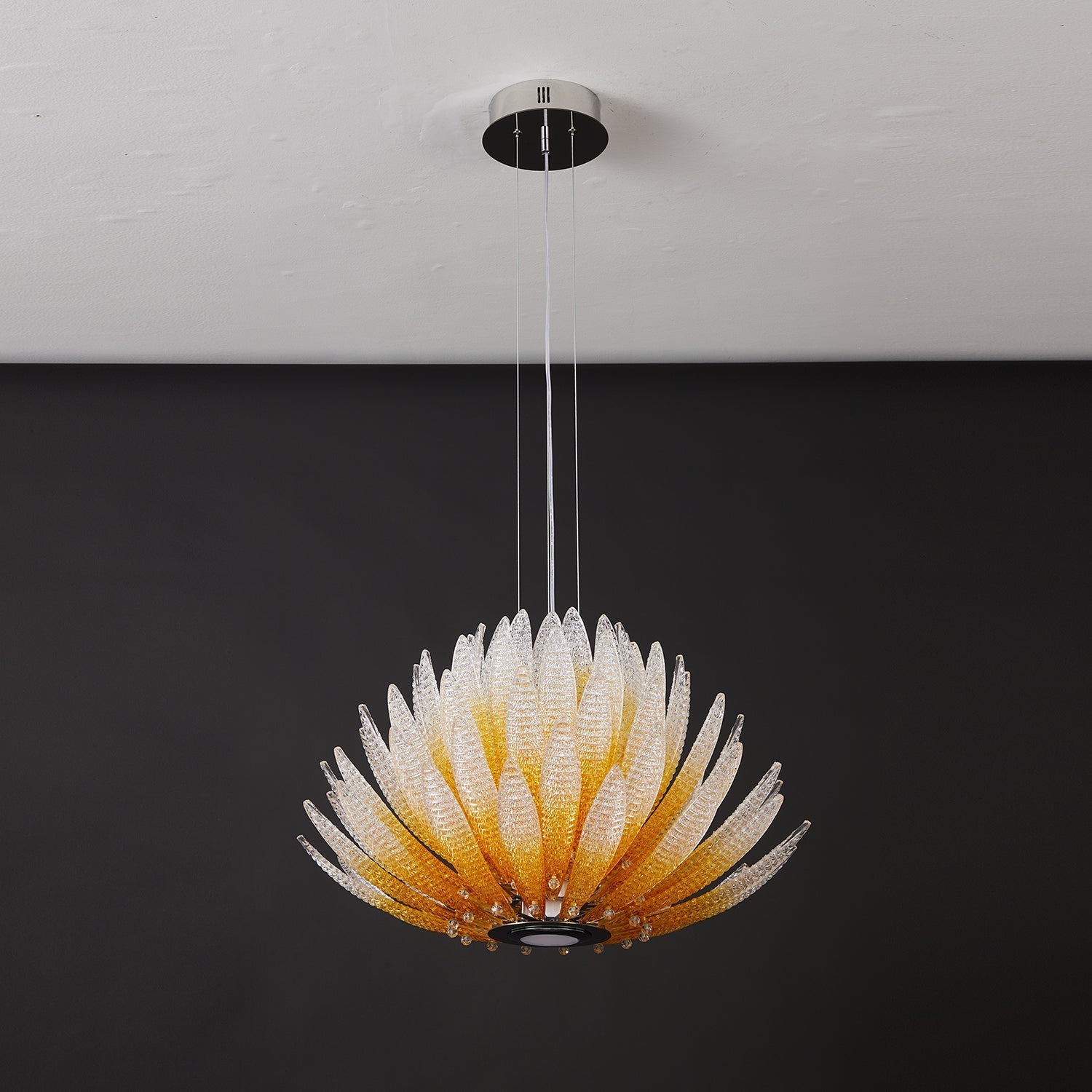 Chrysant Chandelier