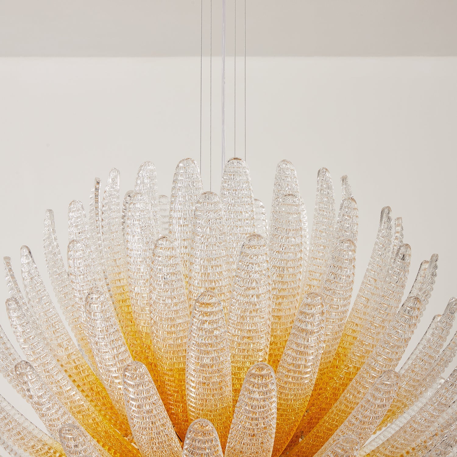Chrysant Chandelier