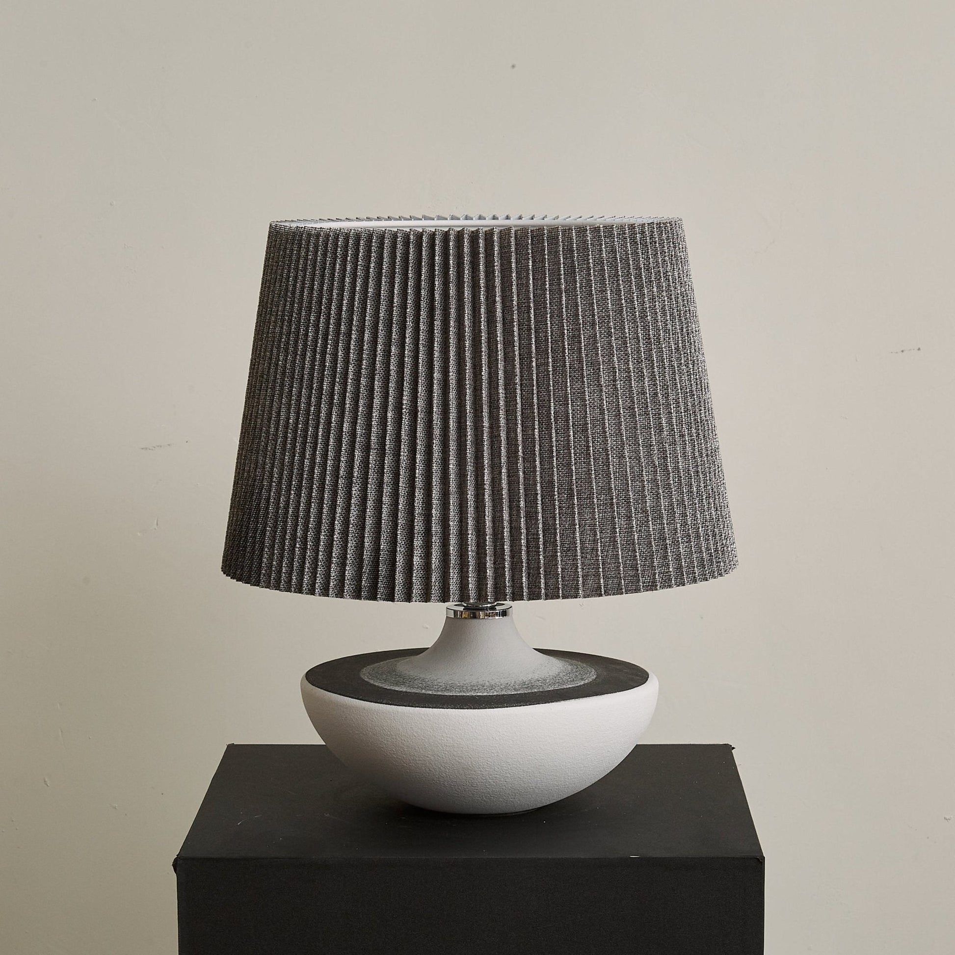 Mira Contemporary Ceramics Table Lamp-Neutral Decor