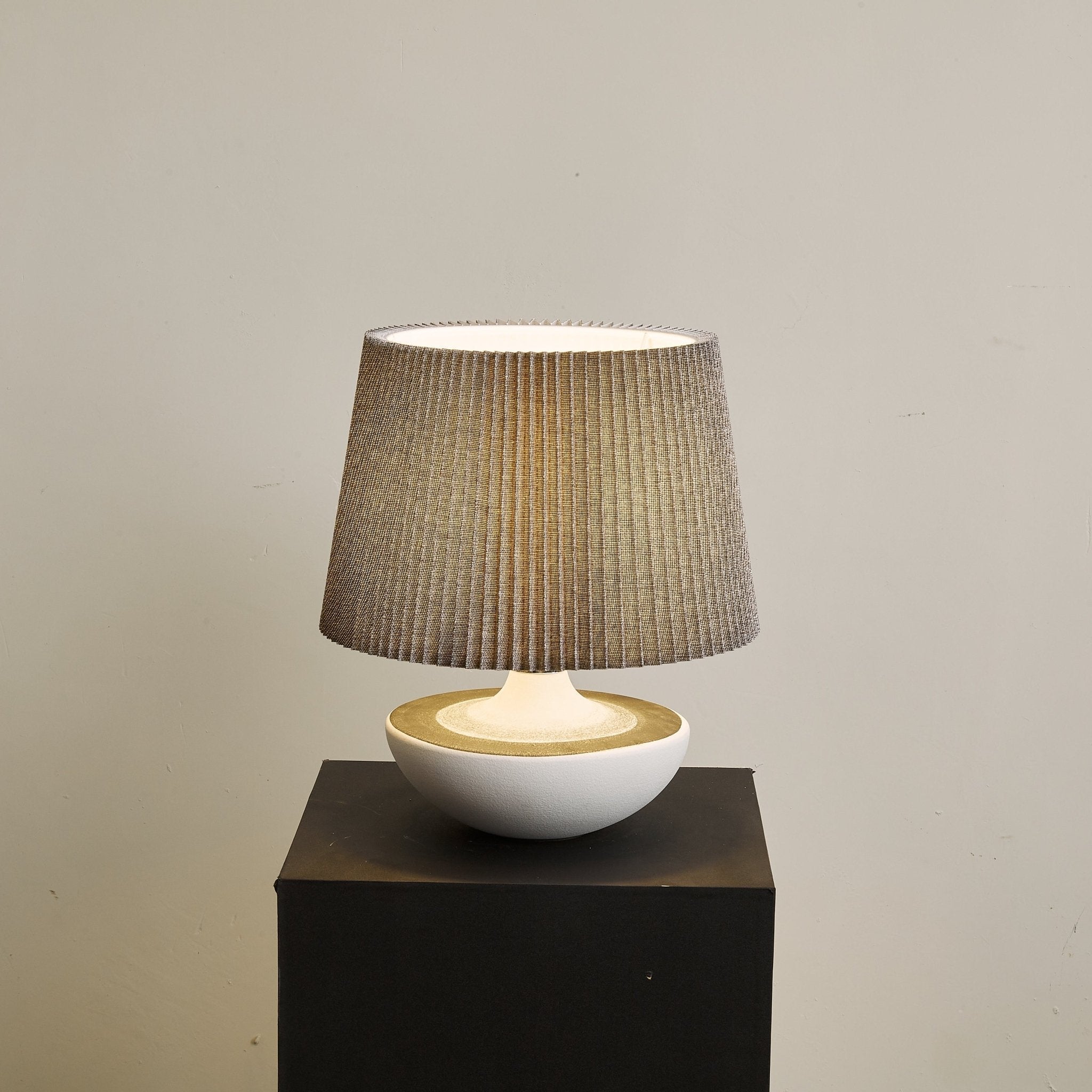 Mira Contemporary Ceramics Table Lamp-Neutral Decor