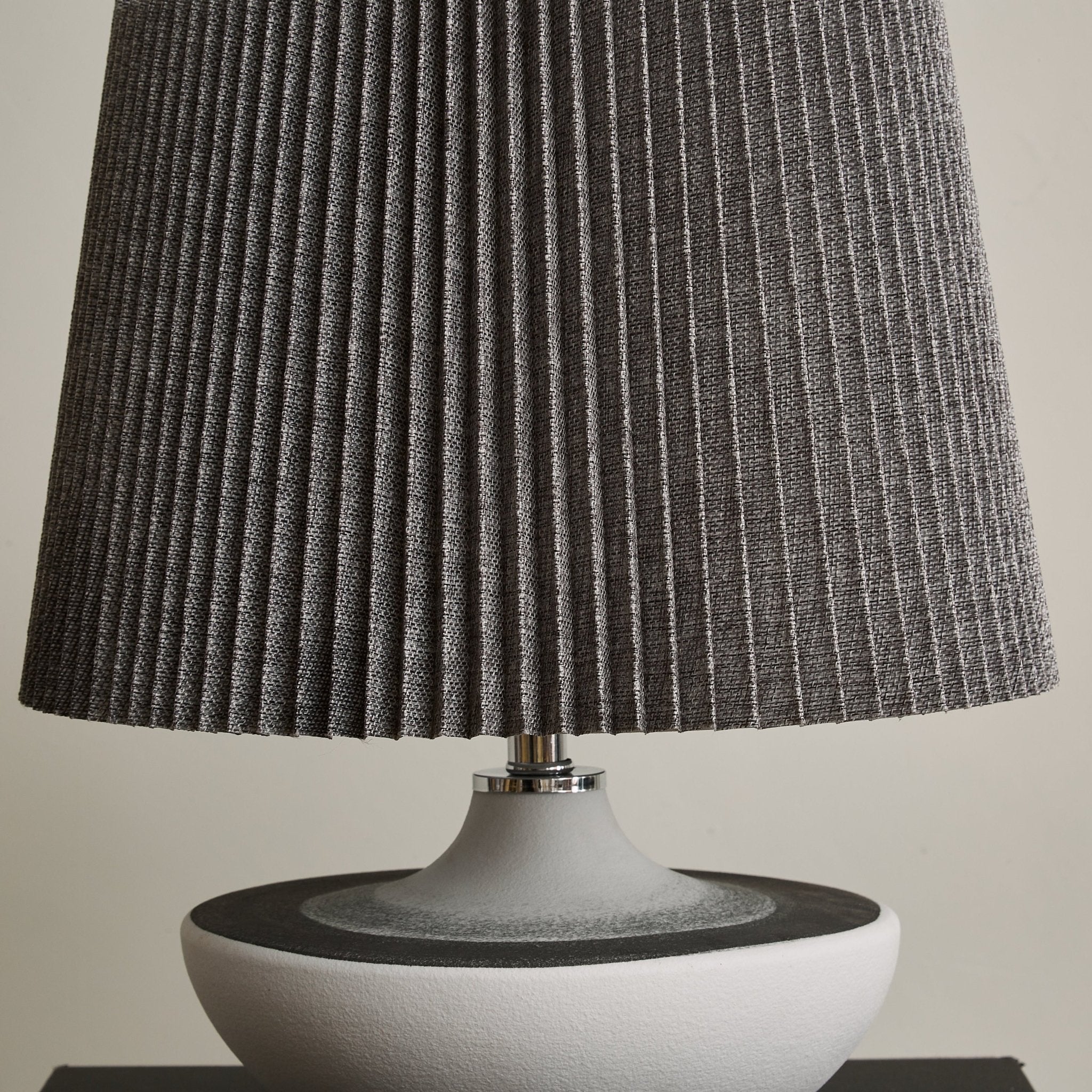 Mira Contemporary Ceramics Table Lamp-Neutral Decor