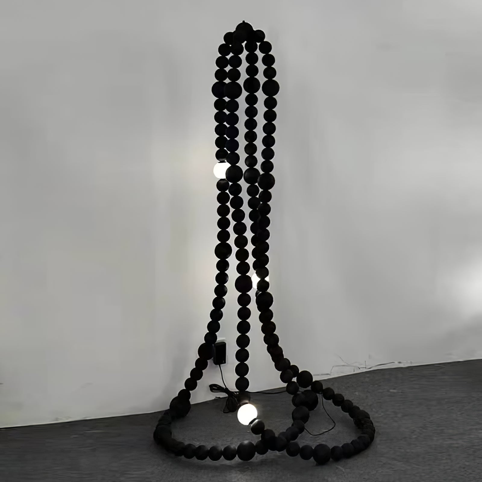 Nysolisra Modern Glass Chandelier-Neutral Decor